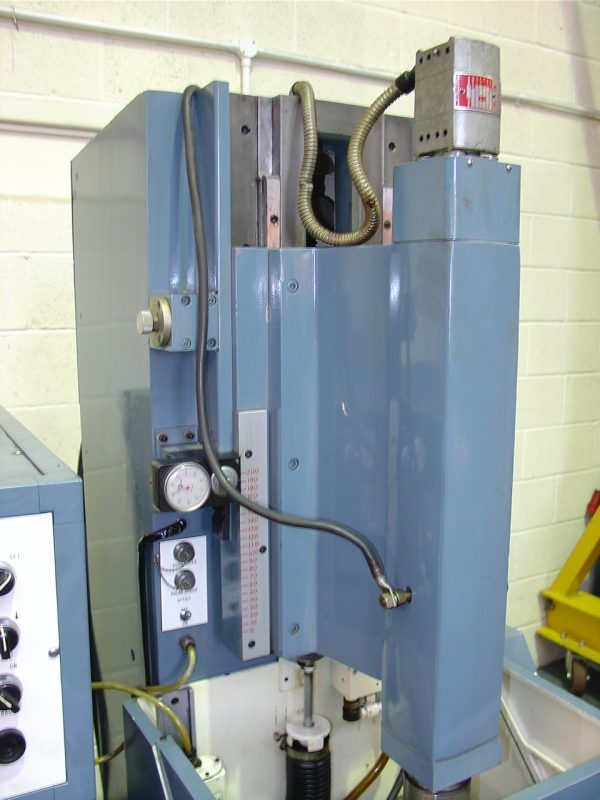 Sparcatron SM17L Electrical Discharge Machine