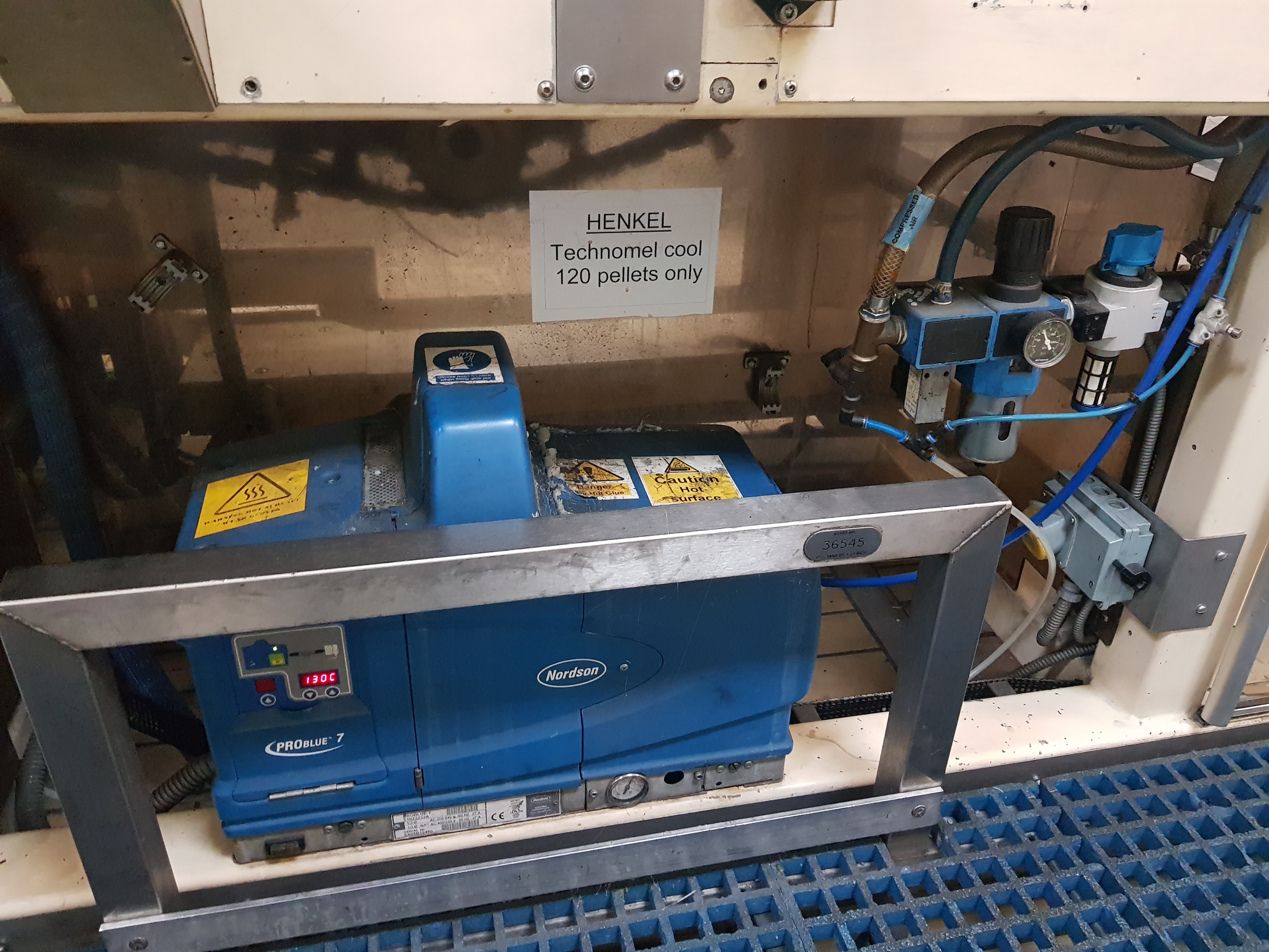 ZVT Tray Packer/Shrink Tunnel