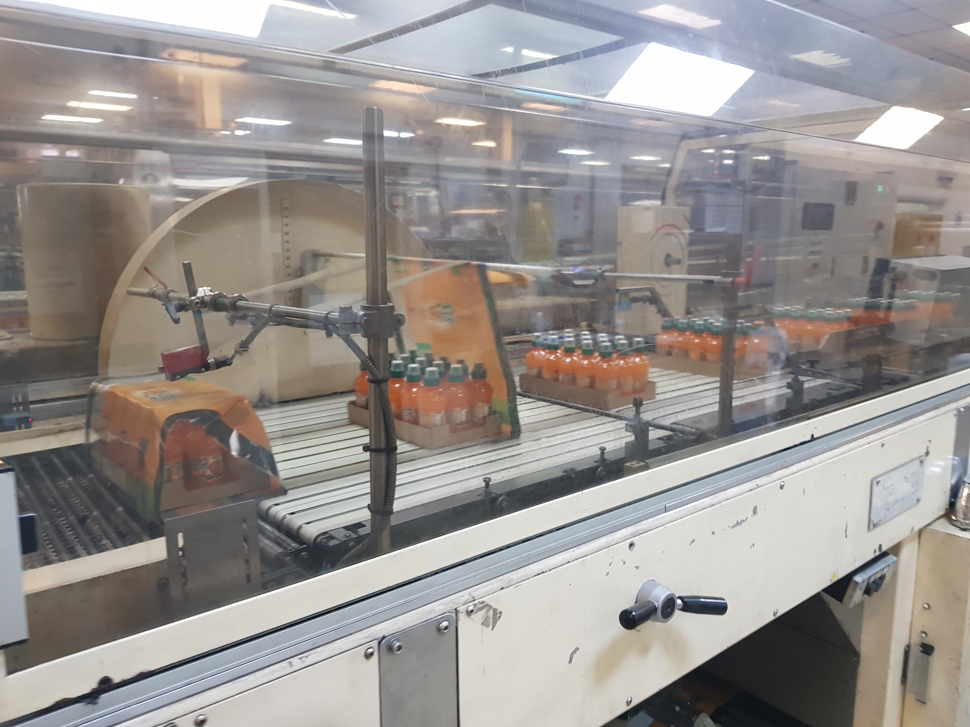 ZVT Tray Packer/Shrink Tunnel