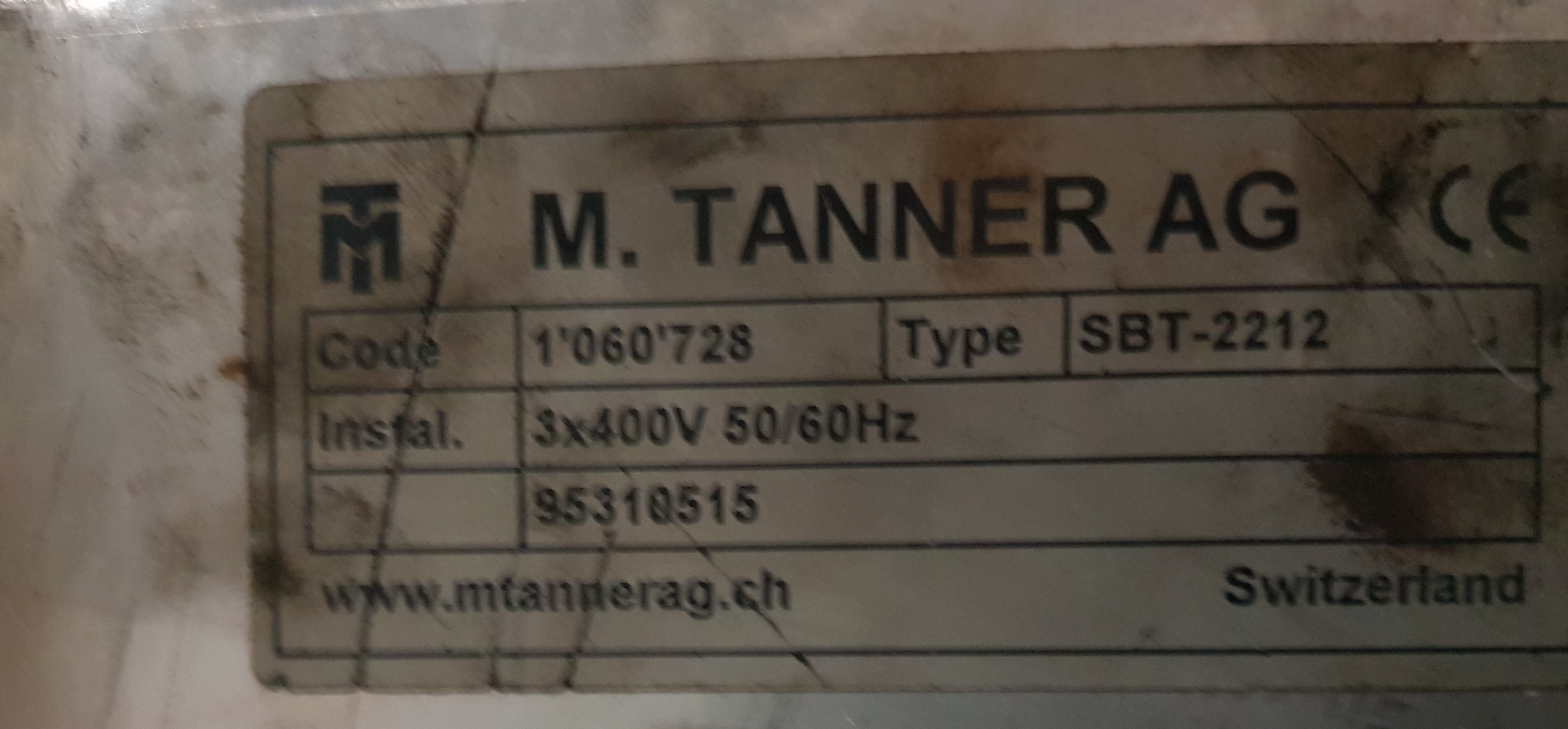 M.Tanner  SBT-2213 Perform Tipping Hopper Loader