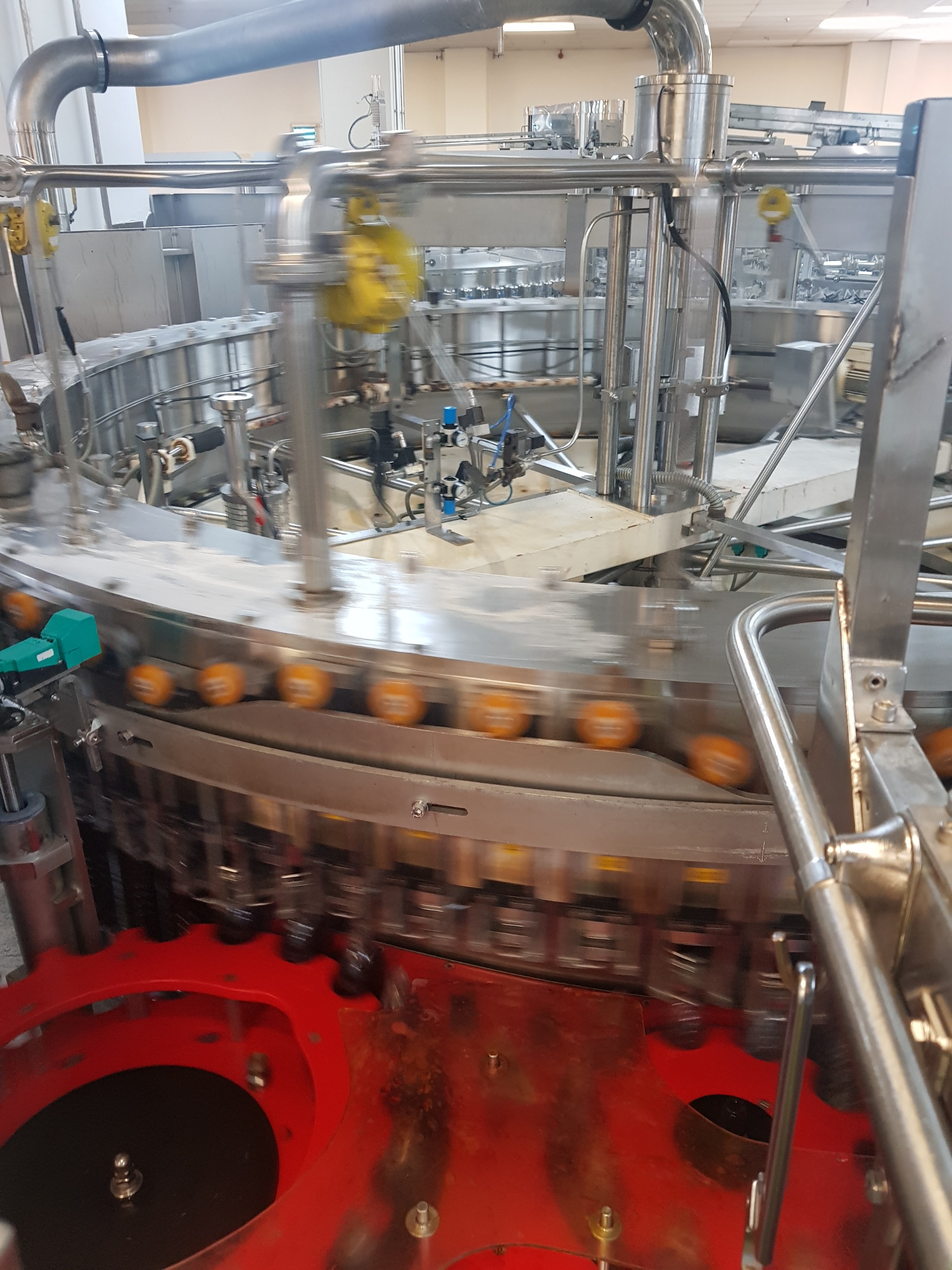 KRONES Volumetric 100 Valve Filler