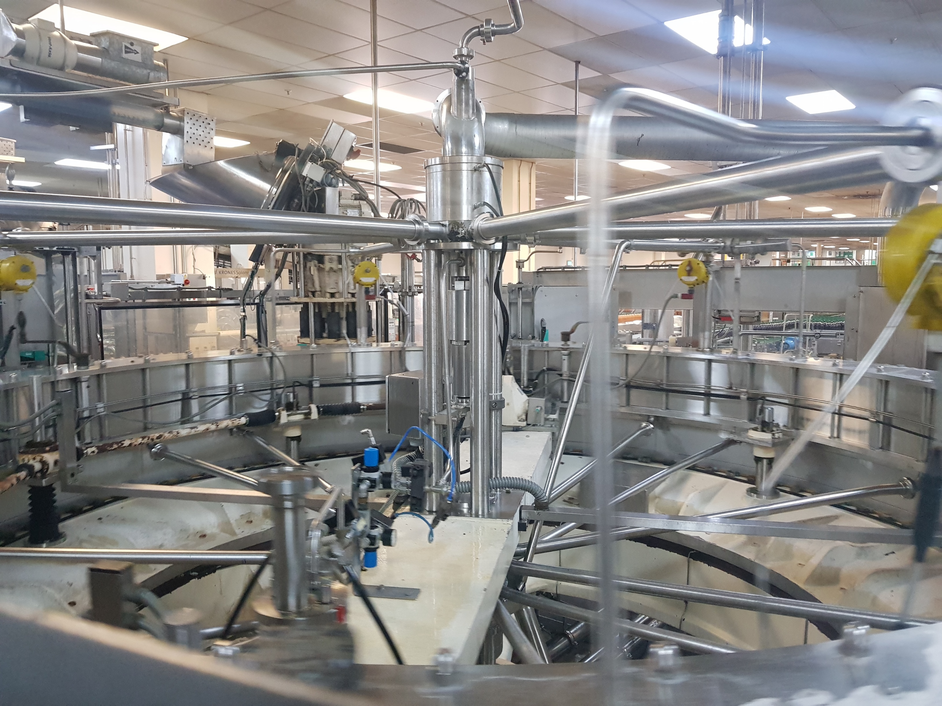 KRONES Volumetric 100 Valve Filler