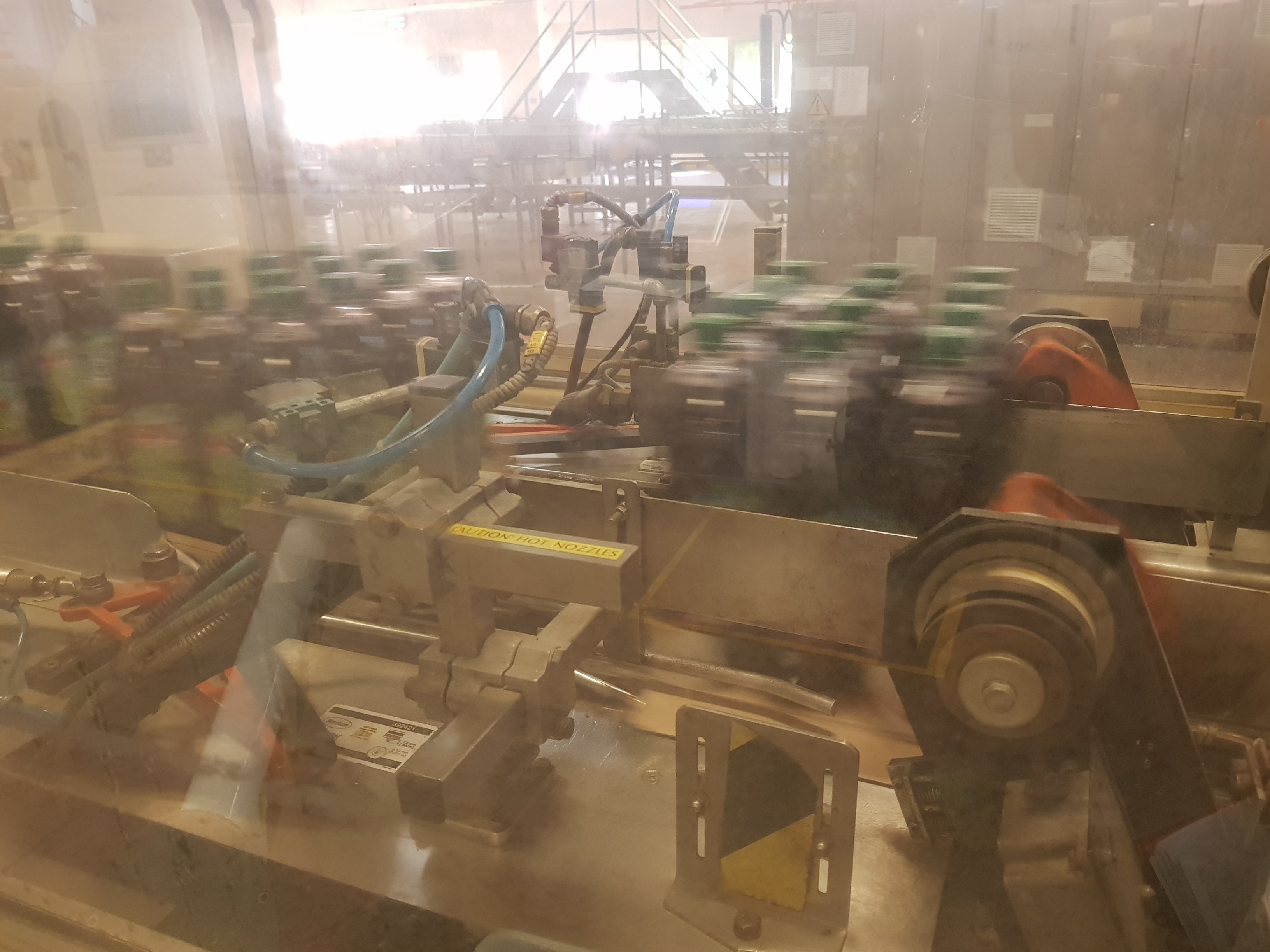 ZVT Tray Packer / Shrink Tunnel