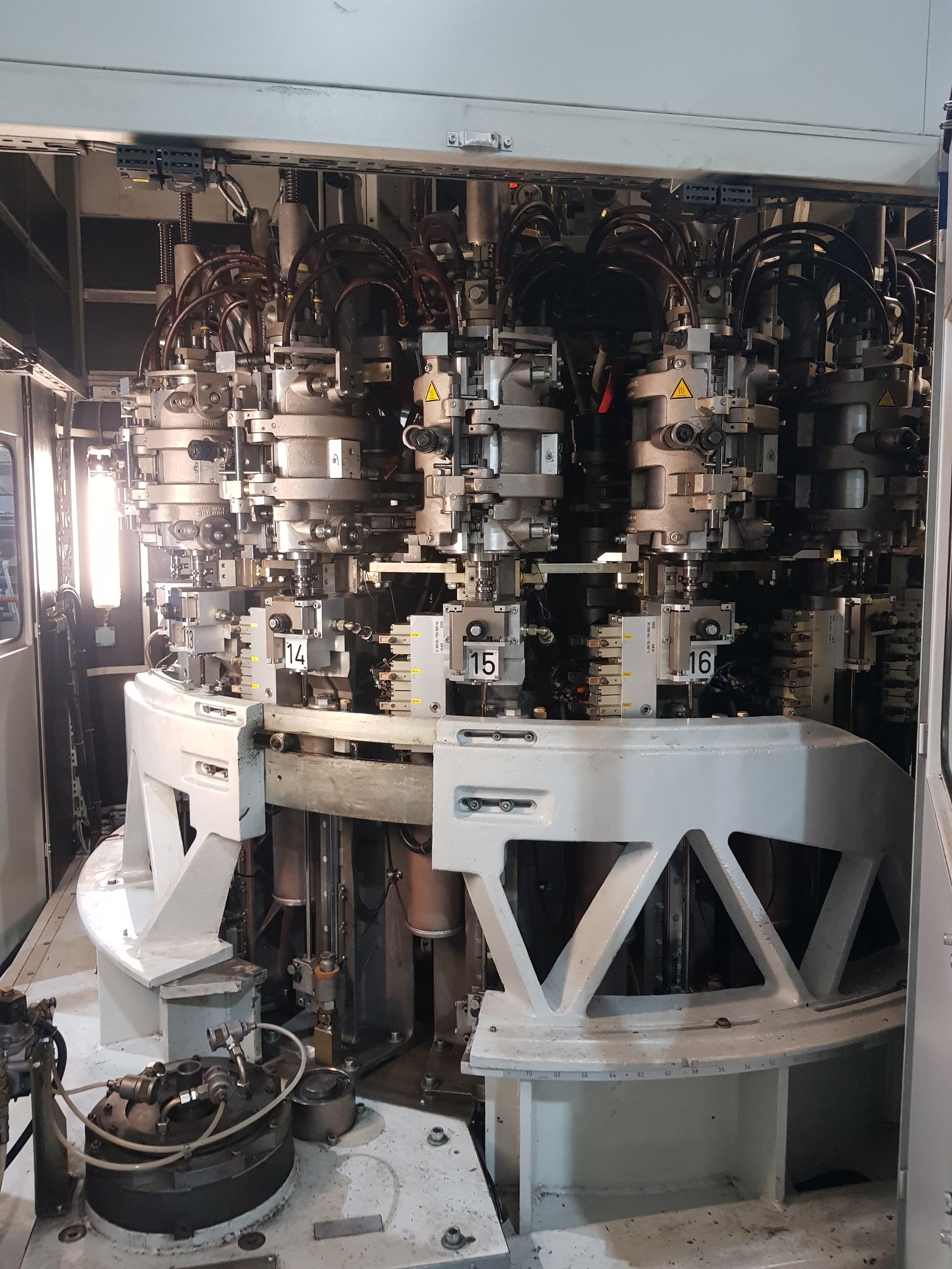 PET bottle blow moulding, filling and packing line (Line 14), Comprising lots 127 to 141