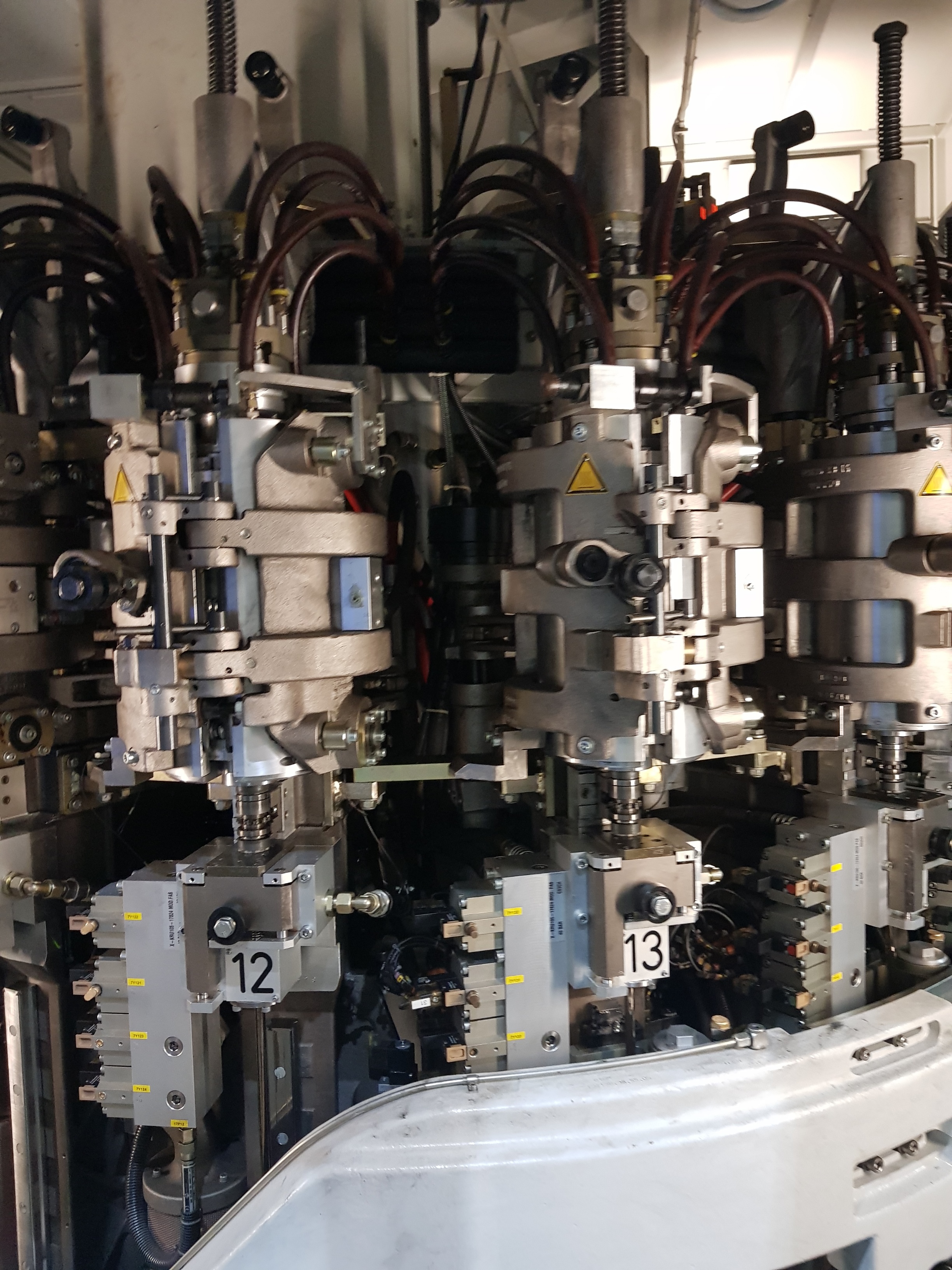 Sig Blowmax-16 PET Blow Moulder