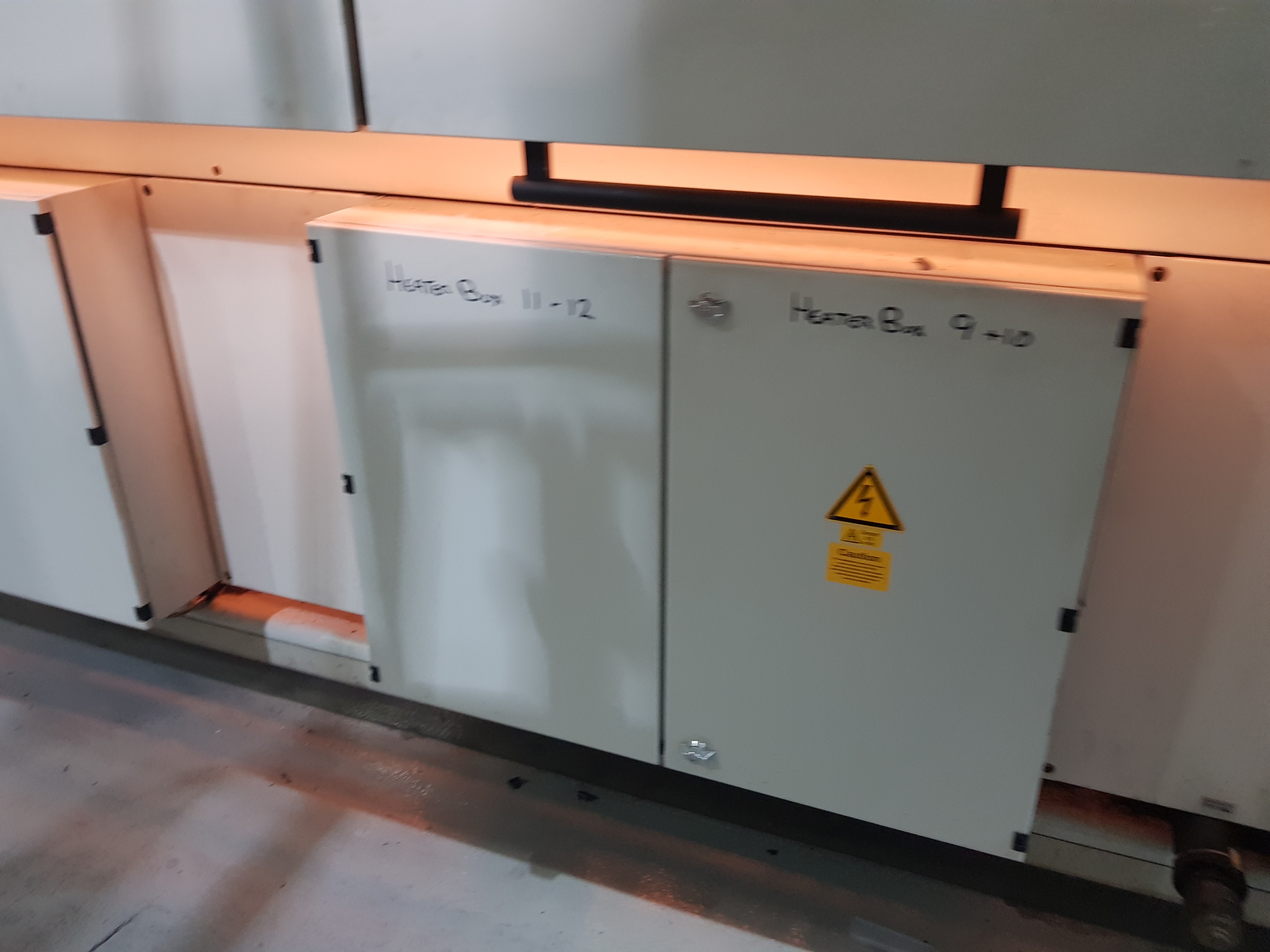 Sig Blowmax-16 PET Blow Moulder