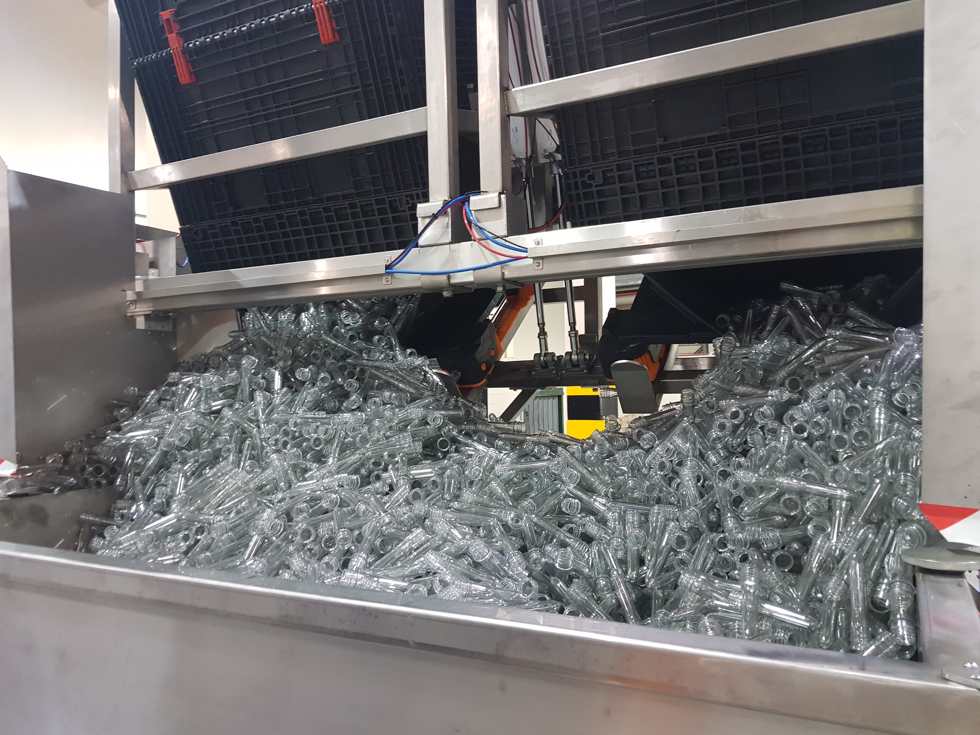 M.Tanner SBT-2213 Tipping Hopper