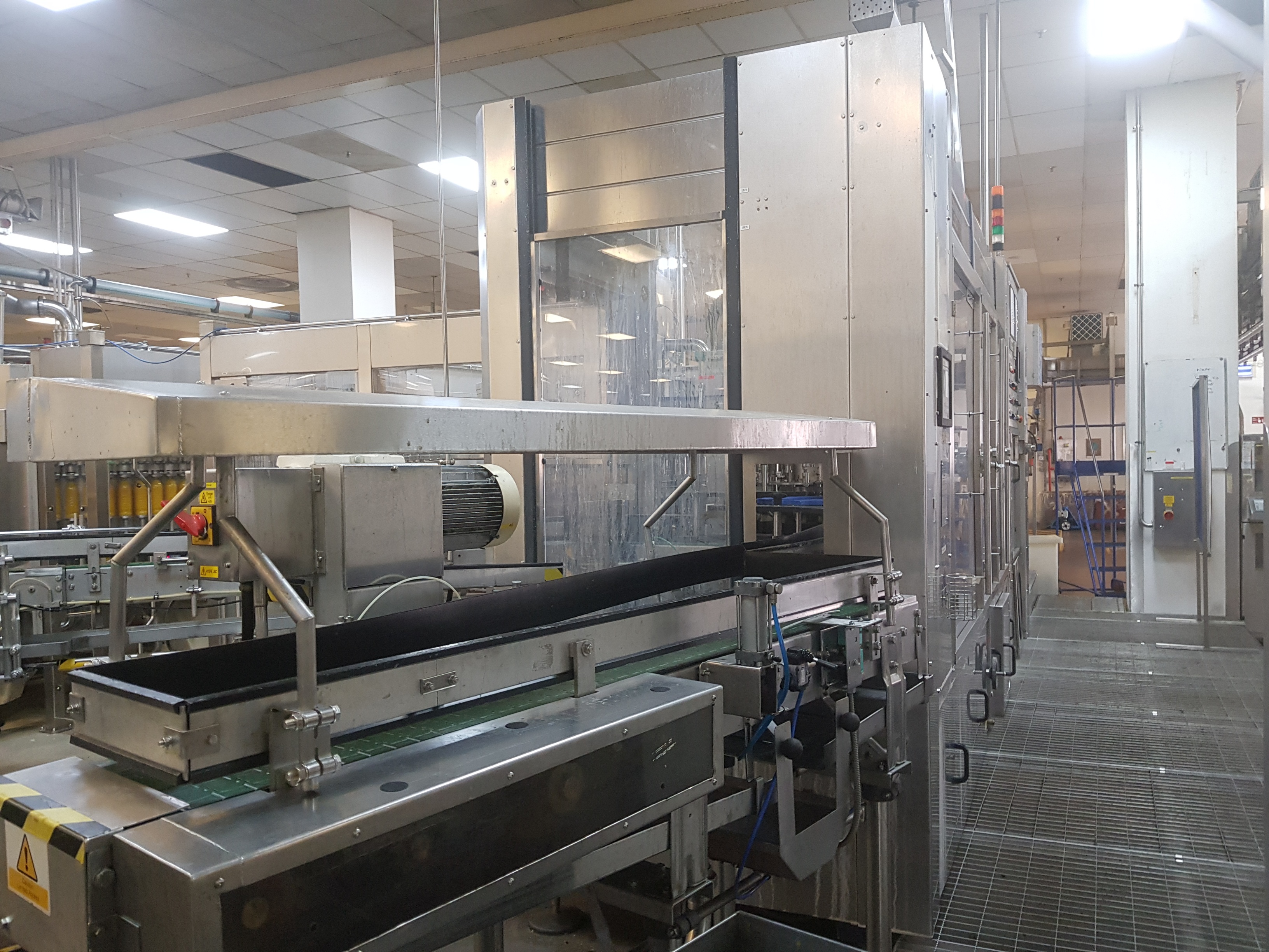 Krones K326-555 Filler / Capper