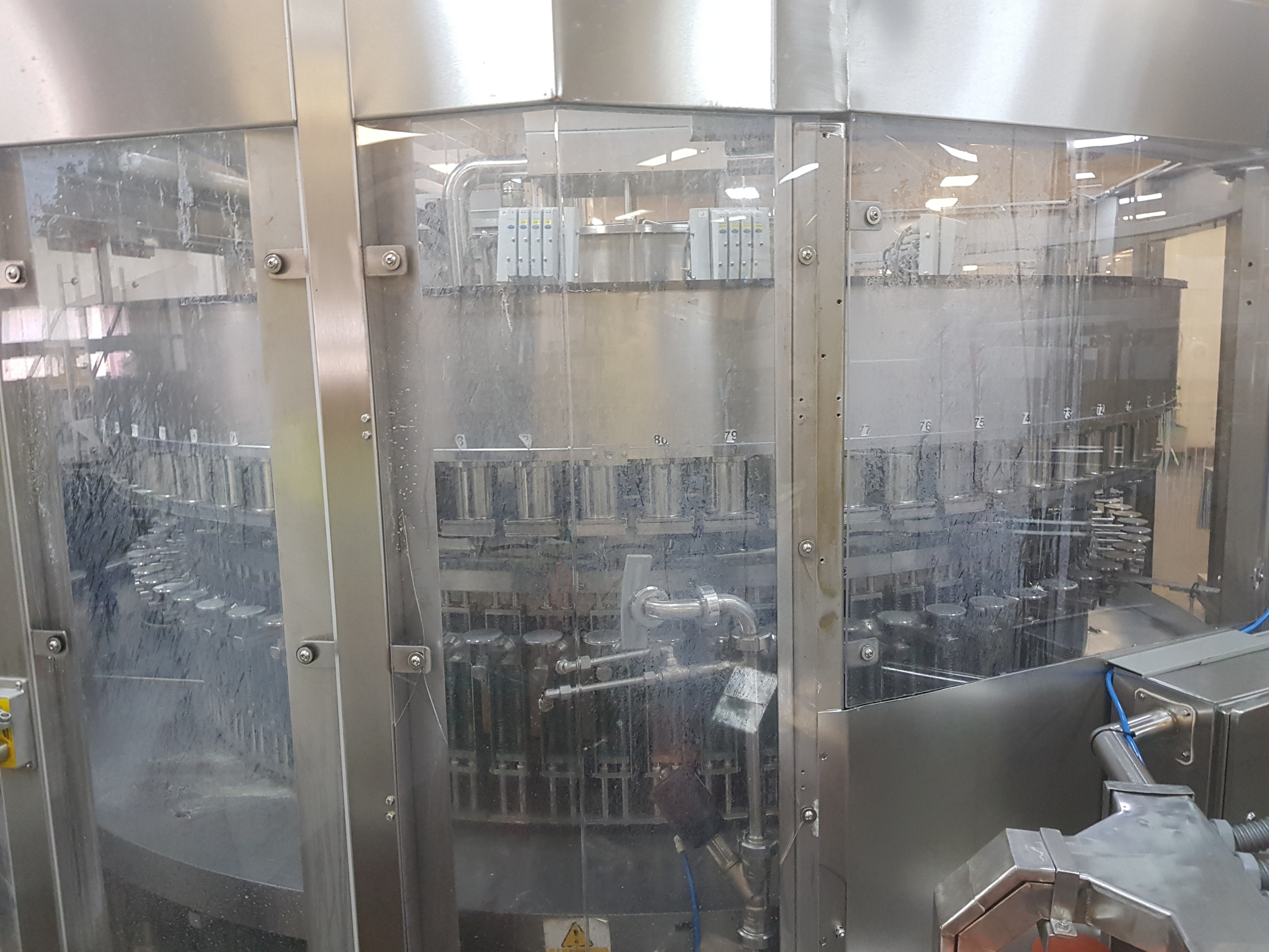 Krones K326-555 Filler / Capper