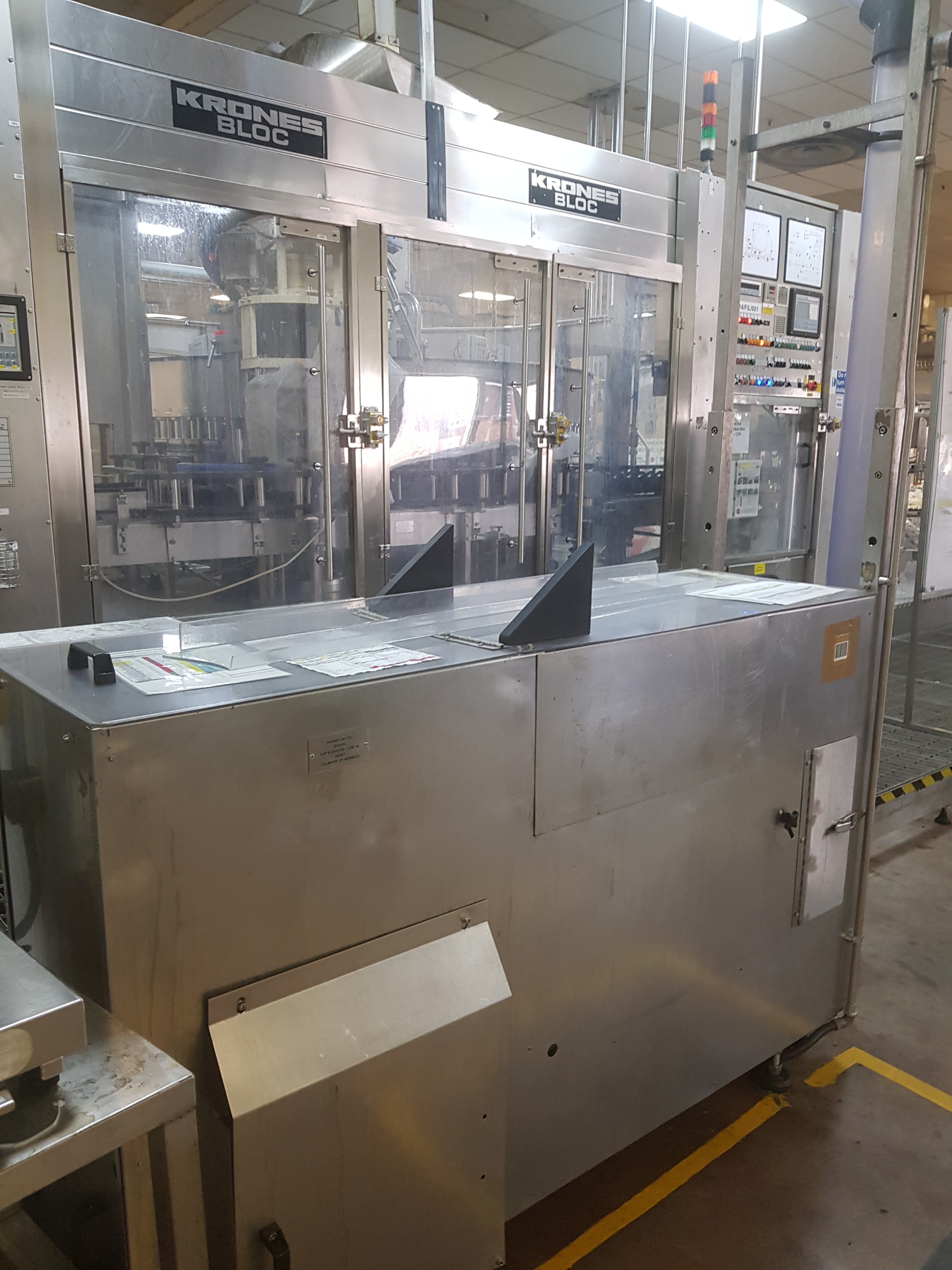 Krones K326-555 Filler / Capper