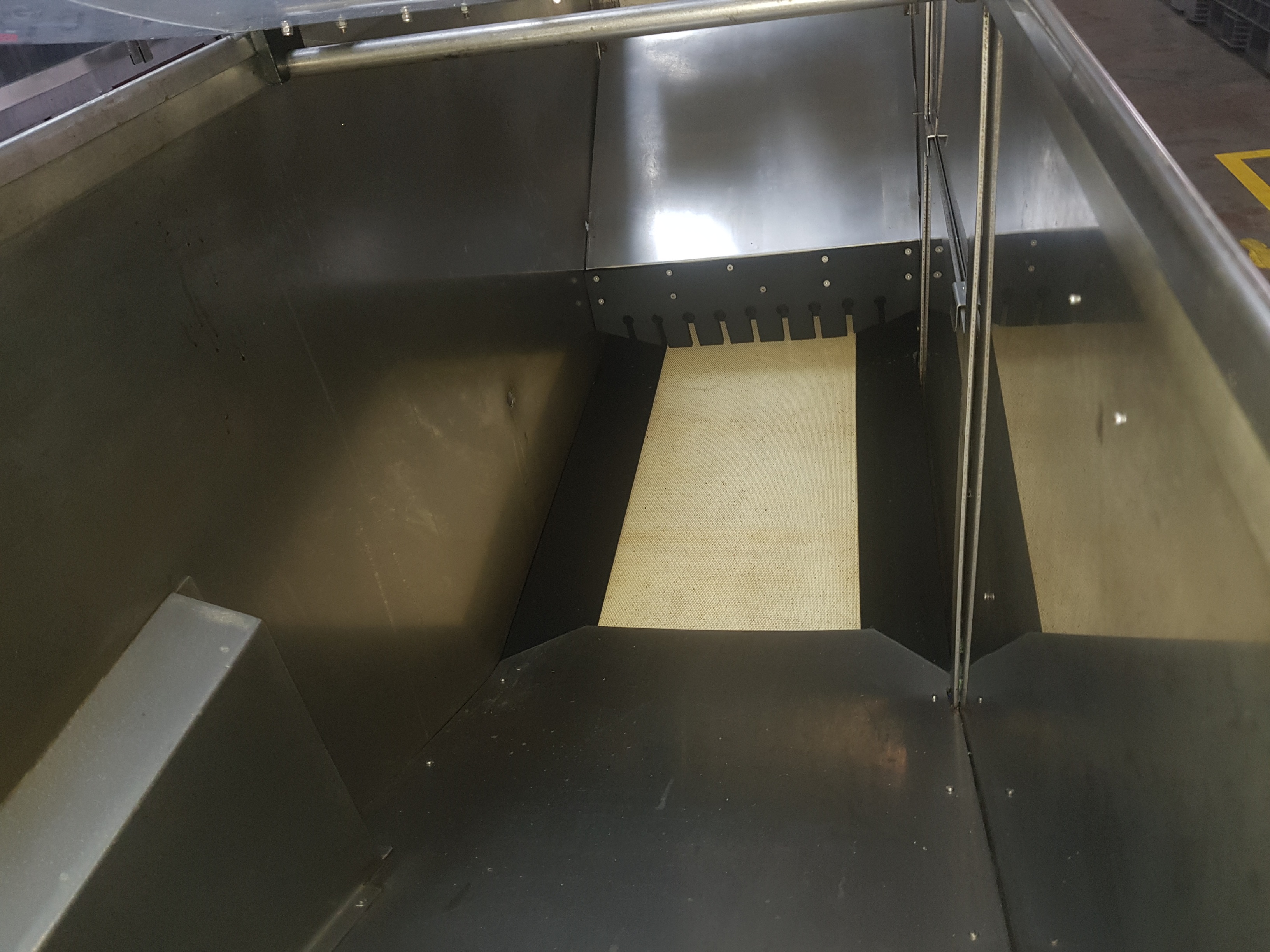 Krones K326-555 Filler / Capper