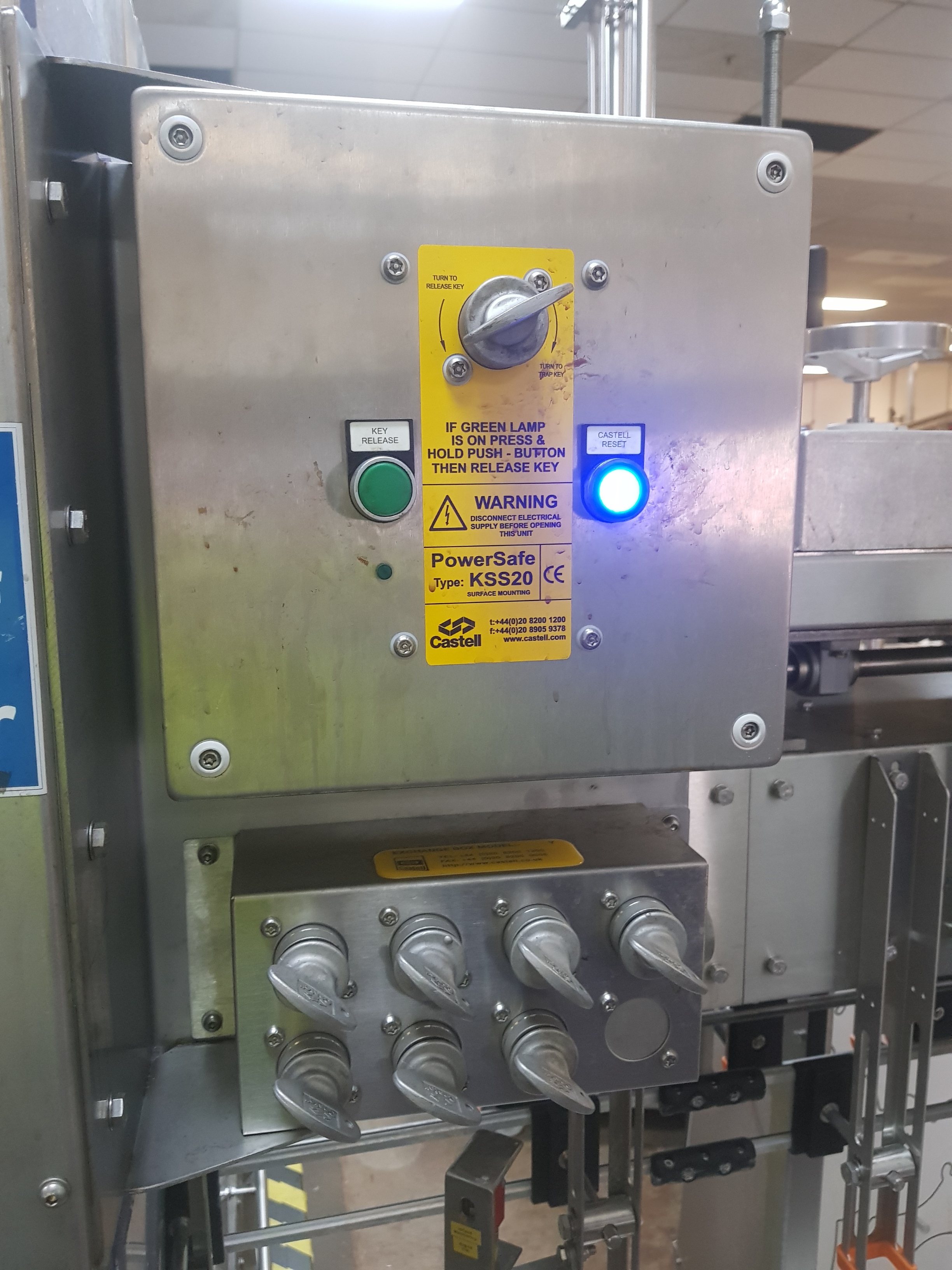 Krones K326-555 Filler / Capper