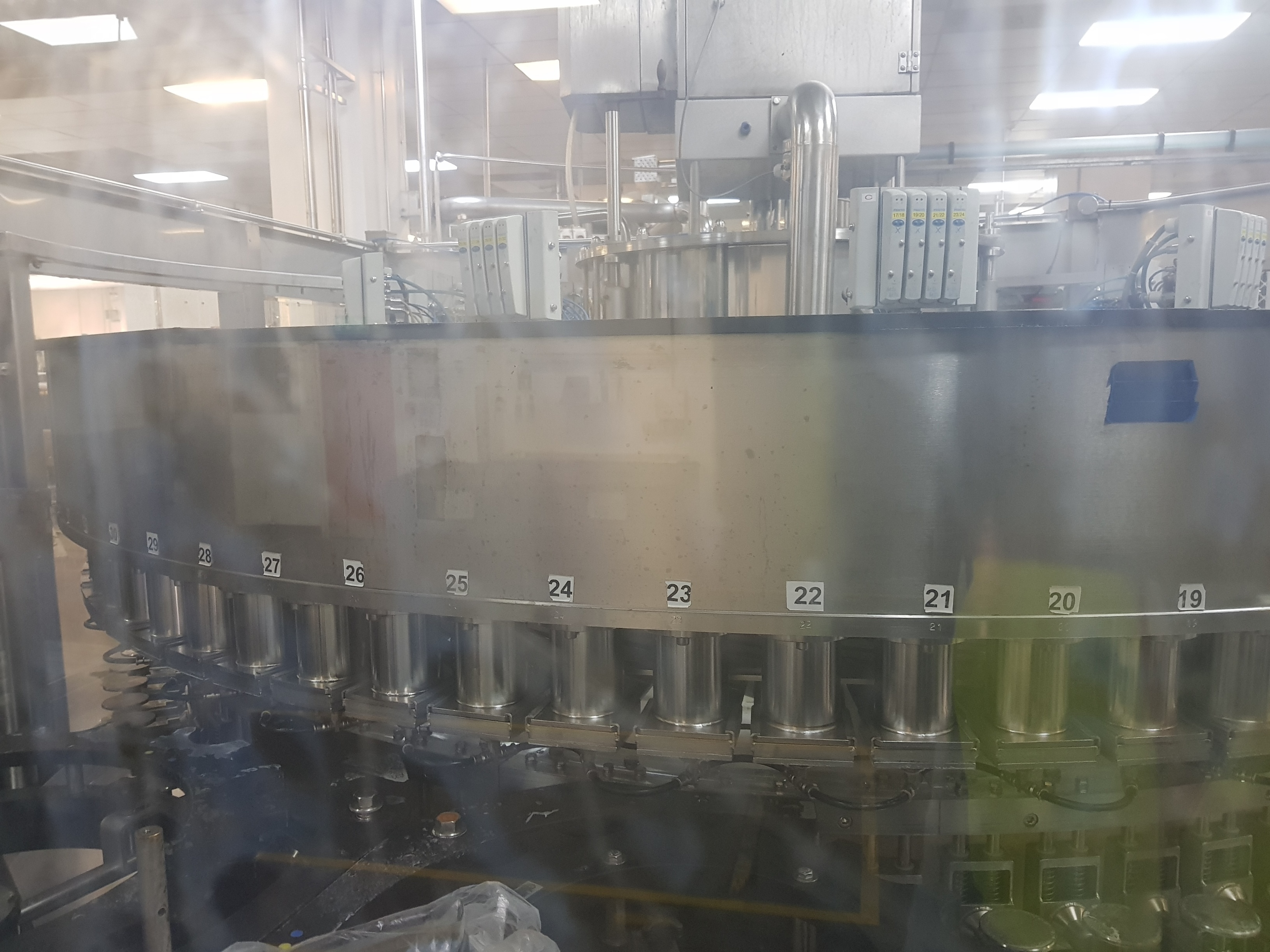 Krones K326-555 Filler / Capper