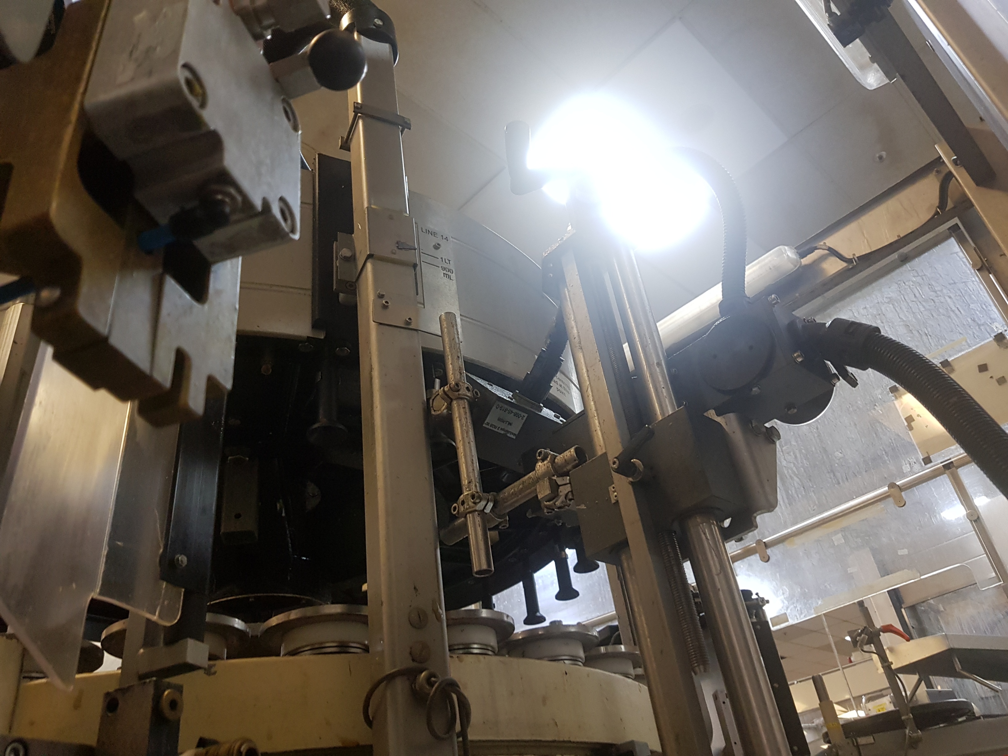 Krones Solomatic Labeller