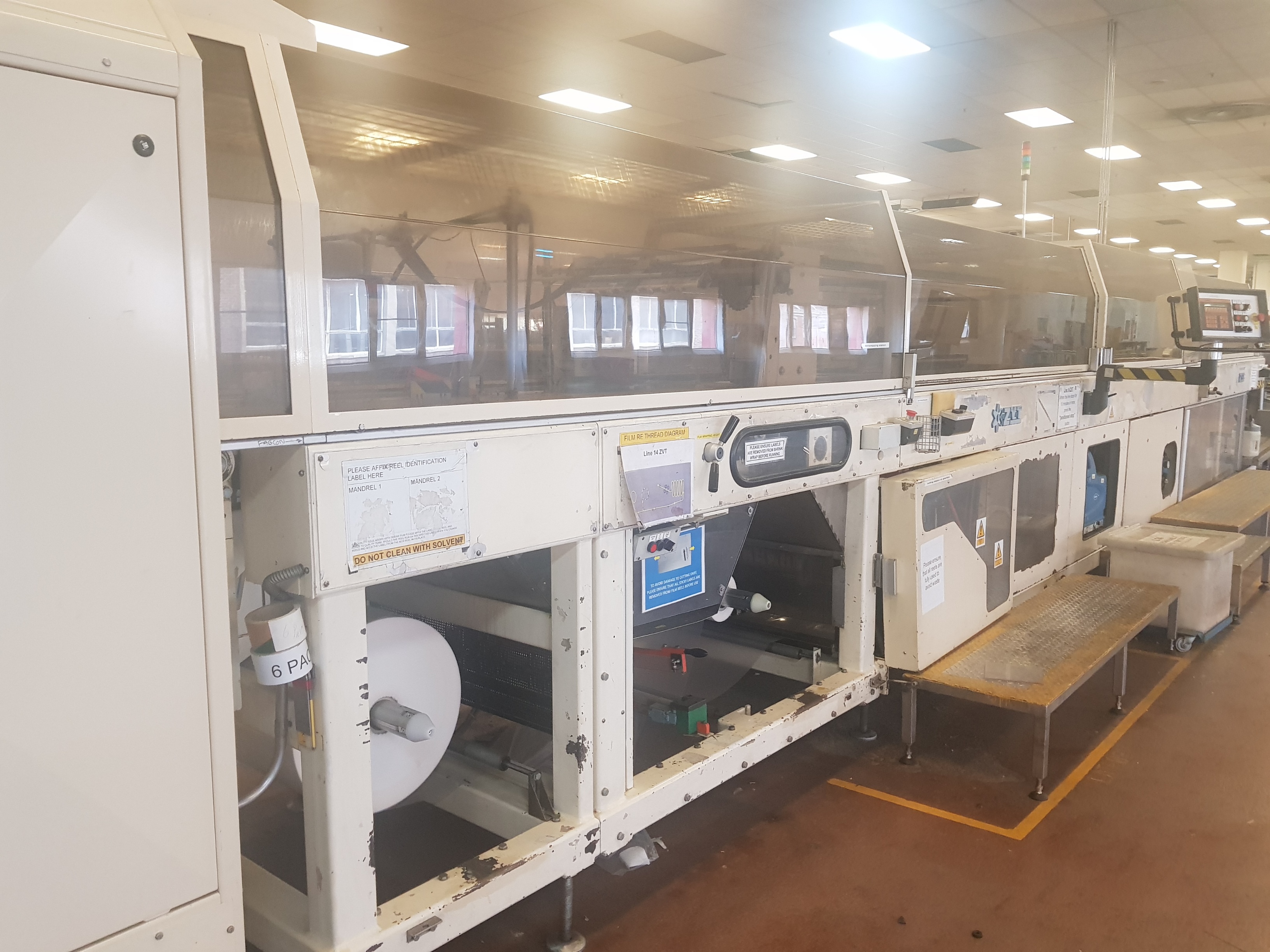 ZVT DFT Tray Packer / Shrink Tunnel