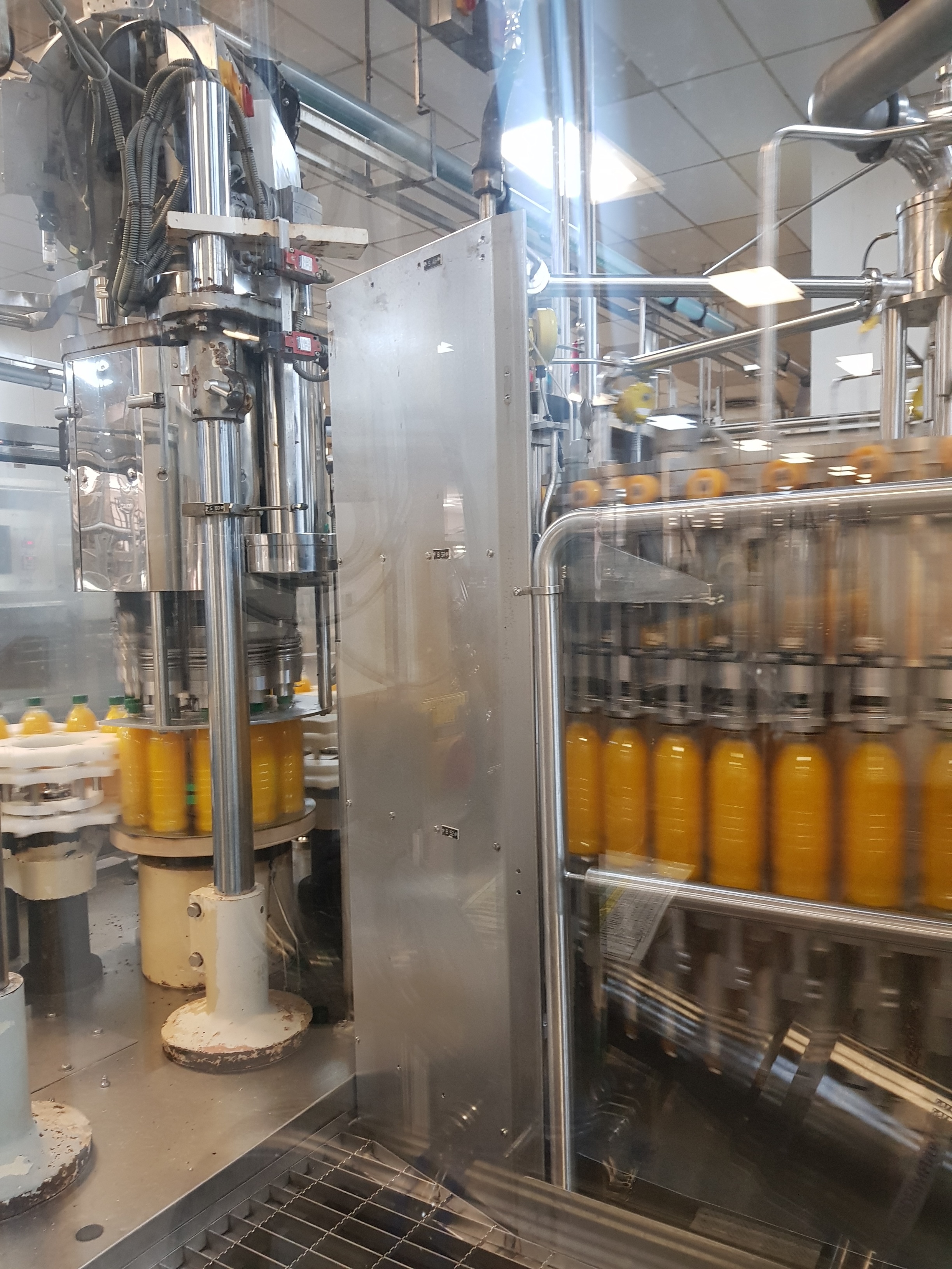 Krones Filler / Capper