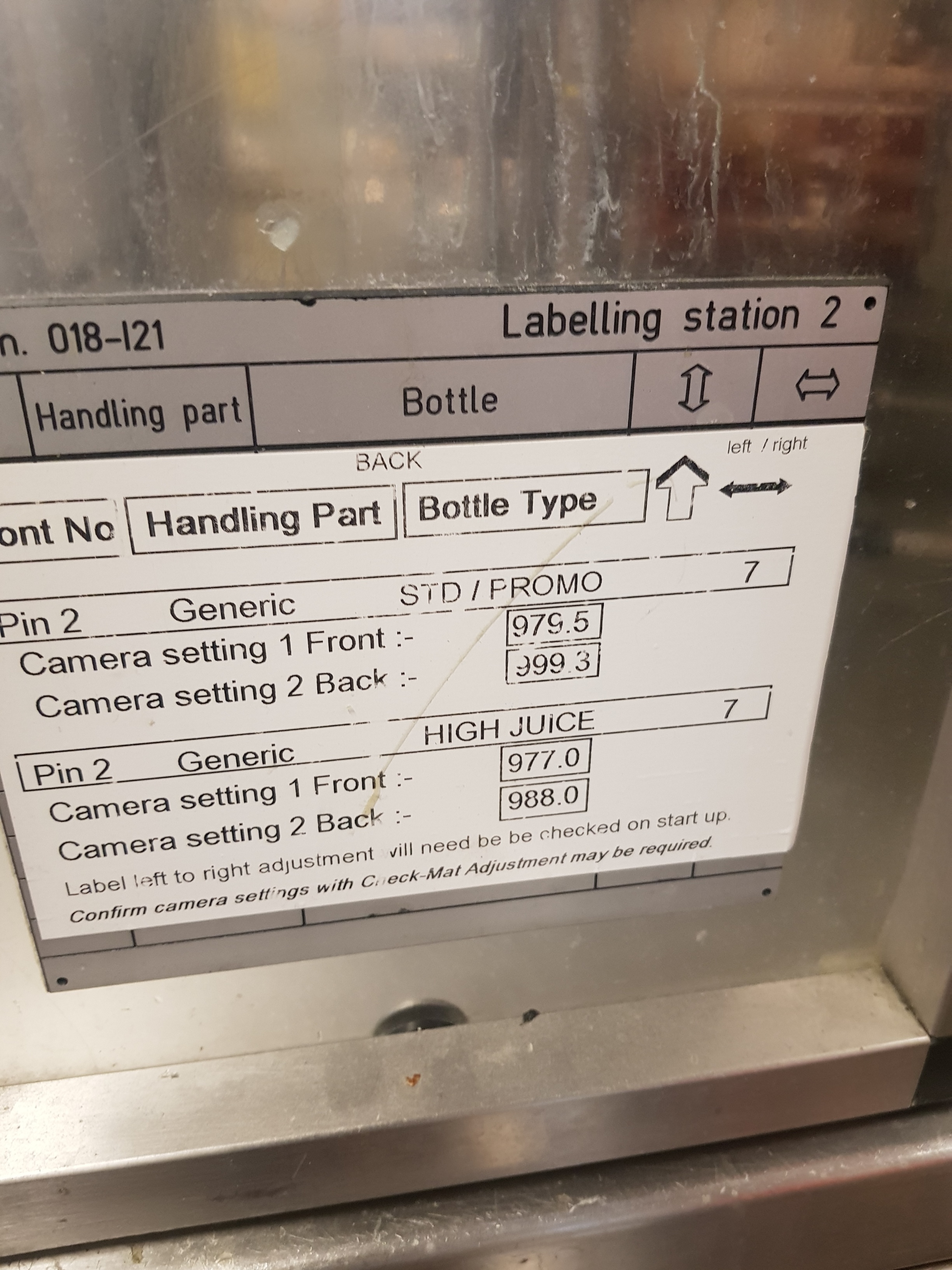 Krones Solomatic Twin Labeller