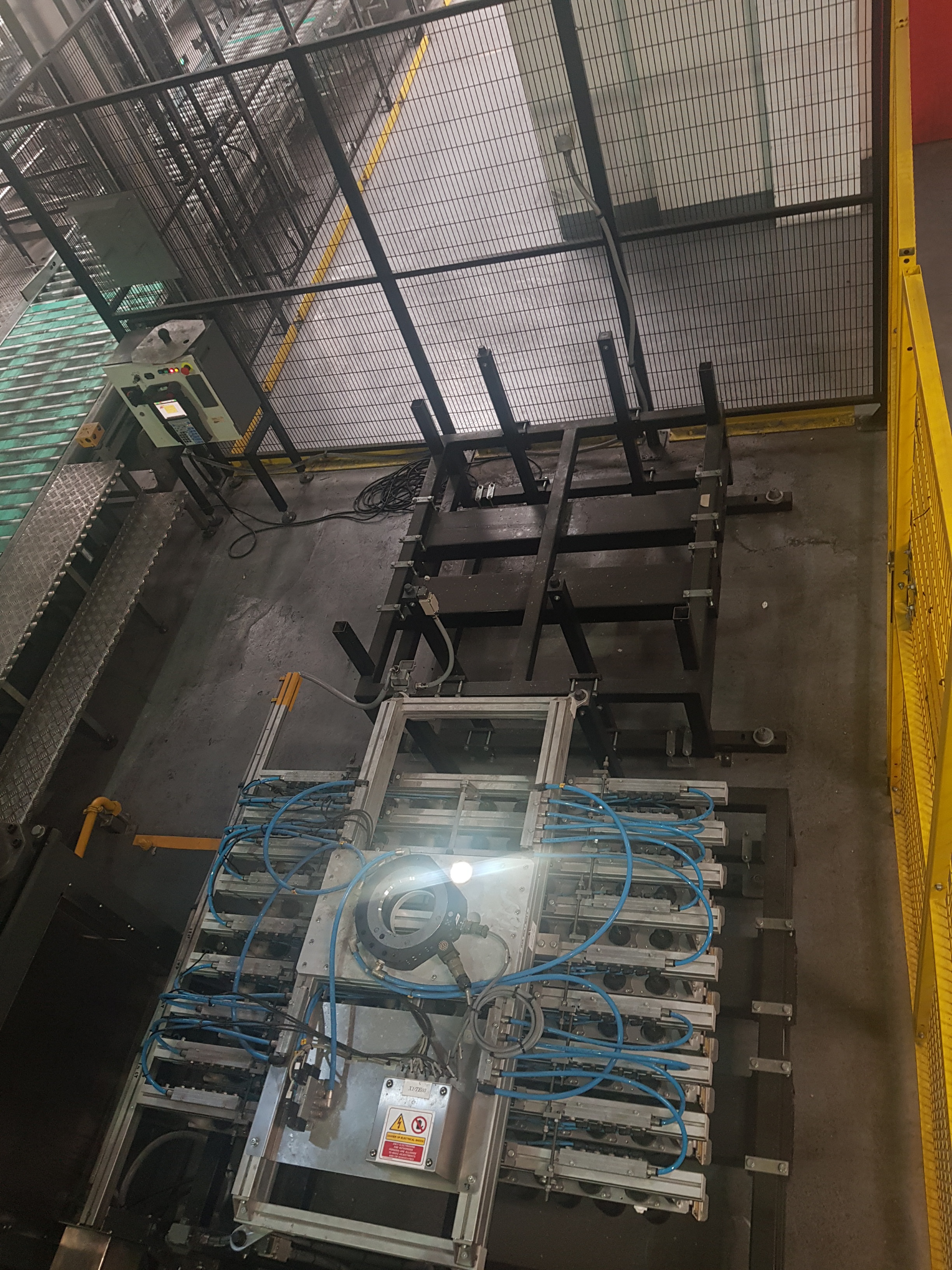 ACMI Palletising / Wrapper System