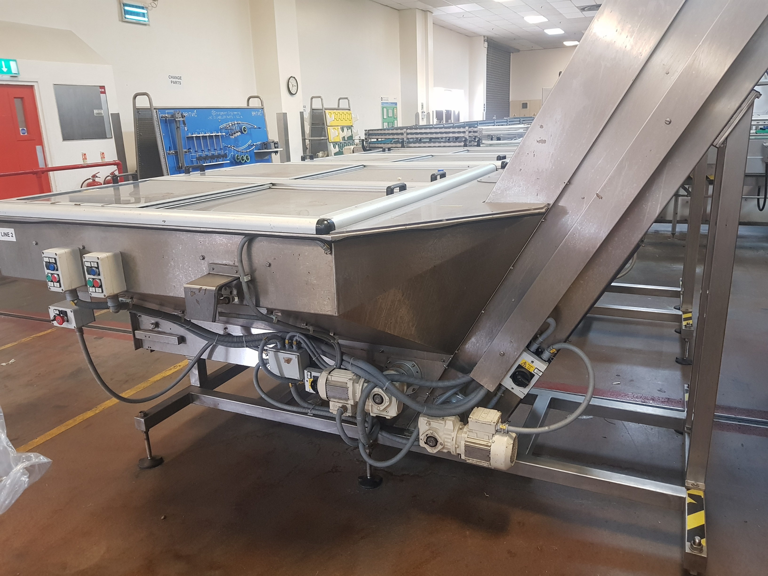 Tecno 29294 Hopper Feeder