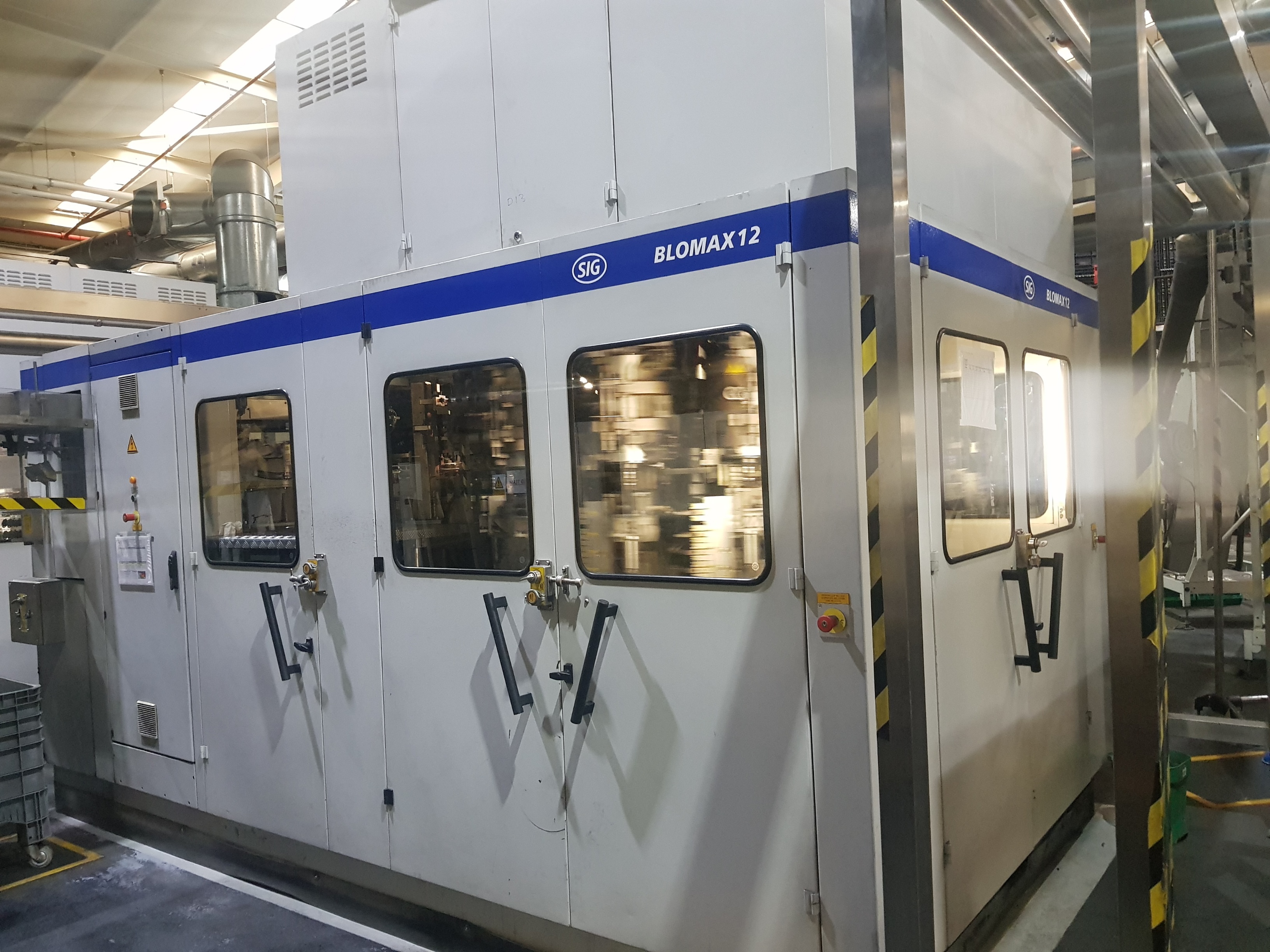 Blowmax-12 PET Blow Moulder