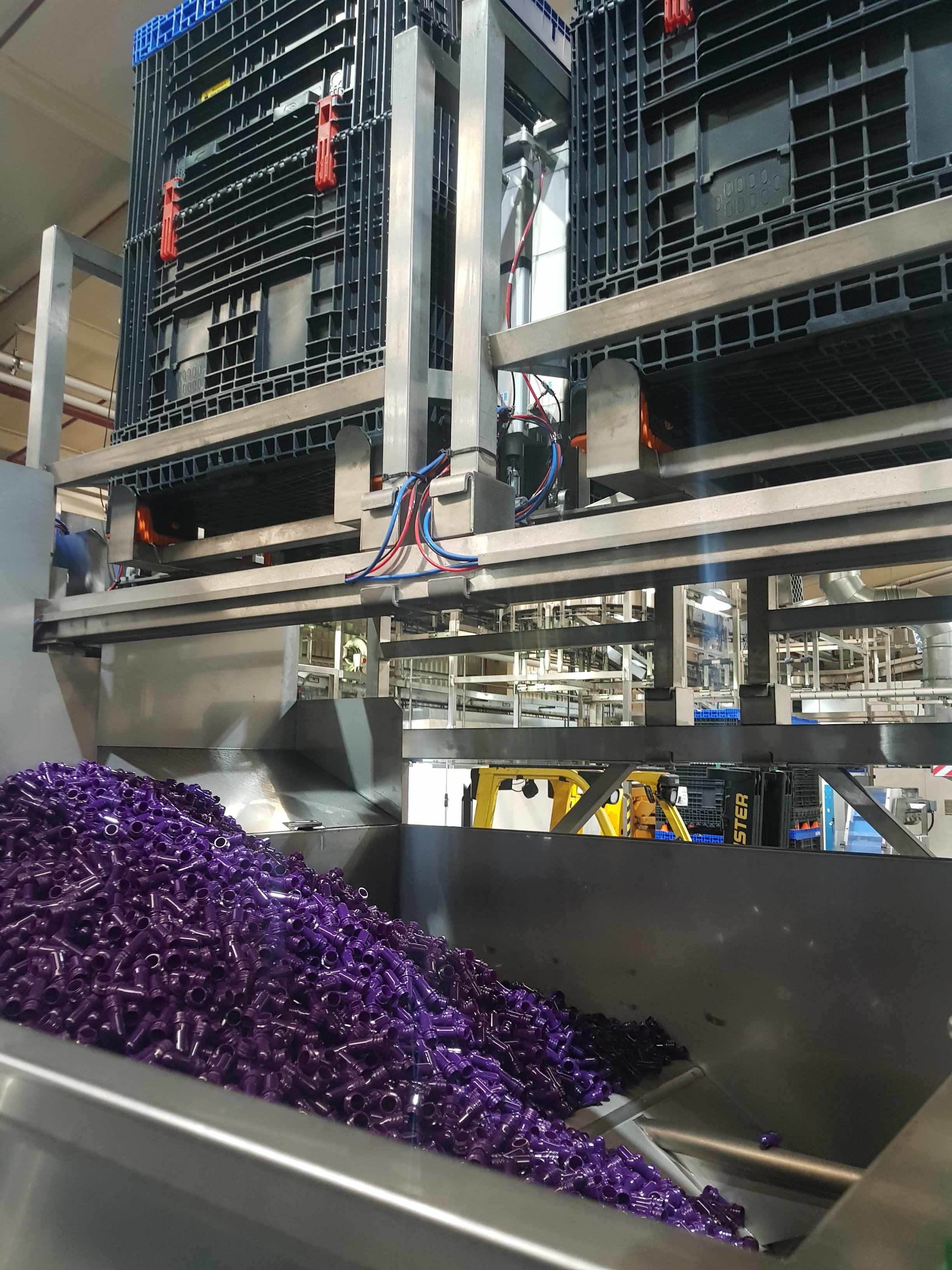 M.Tanner SBT-2212 Tipping Hopper