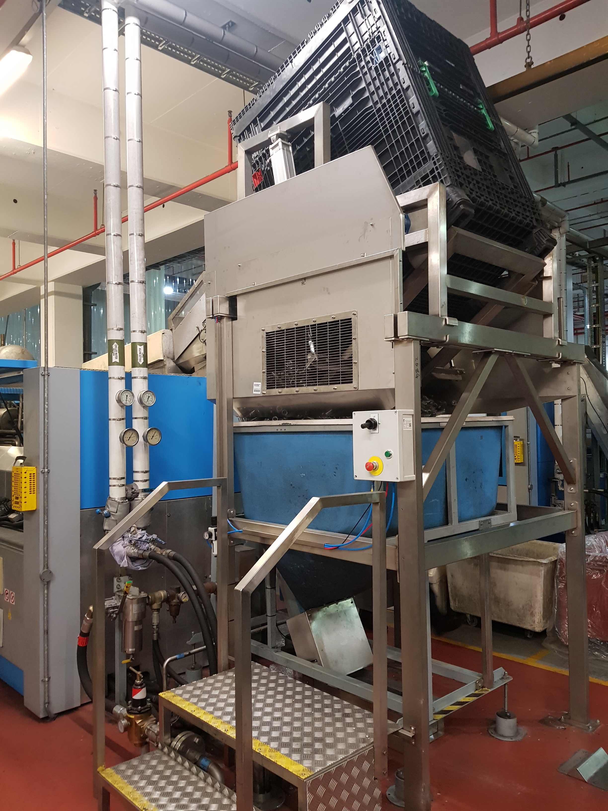 Loader Hopper with Elevator