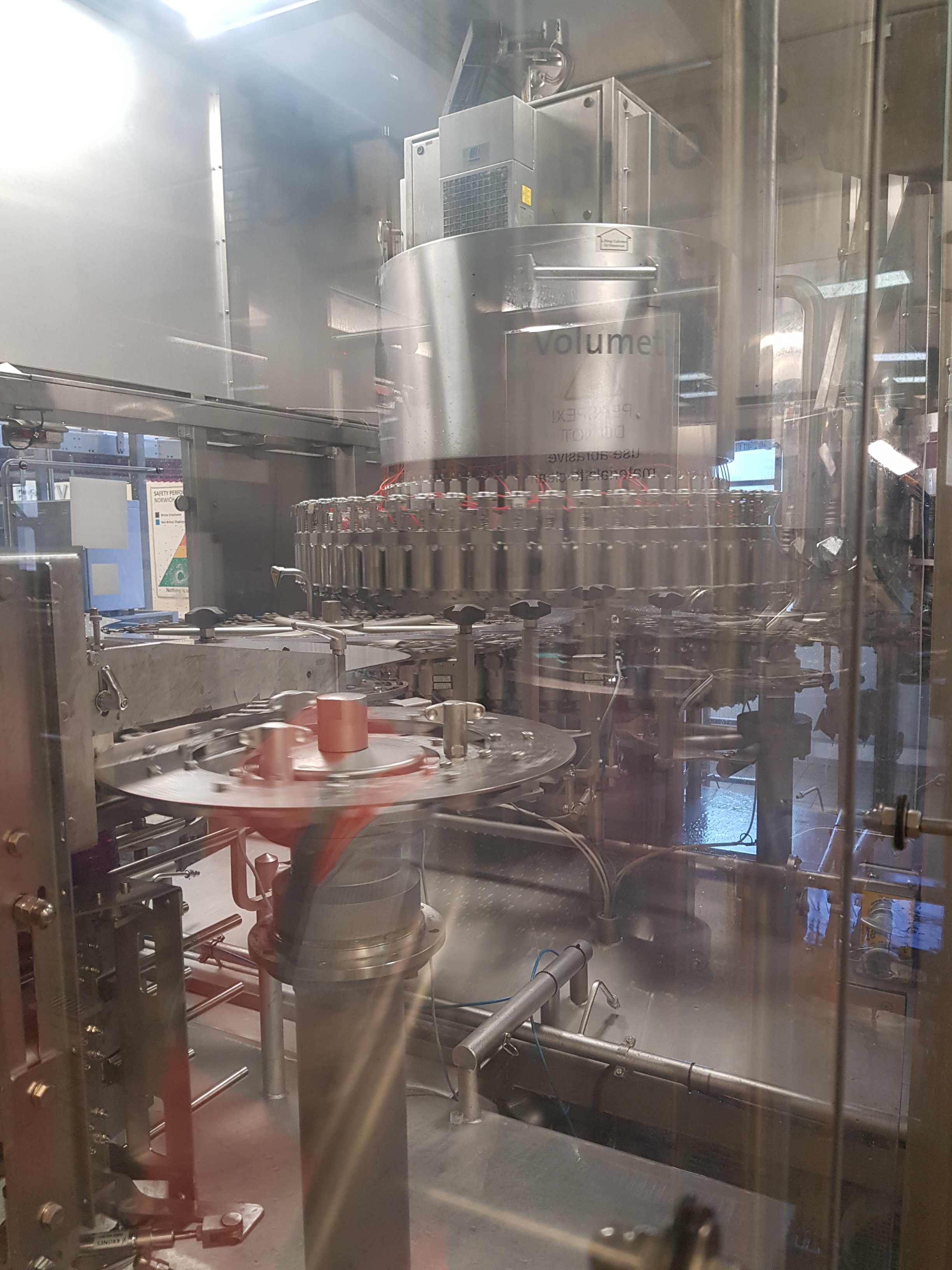 KRONES Volumetric Filler / Capper