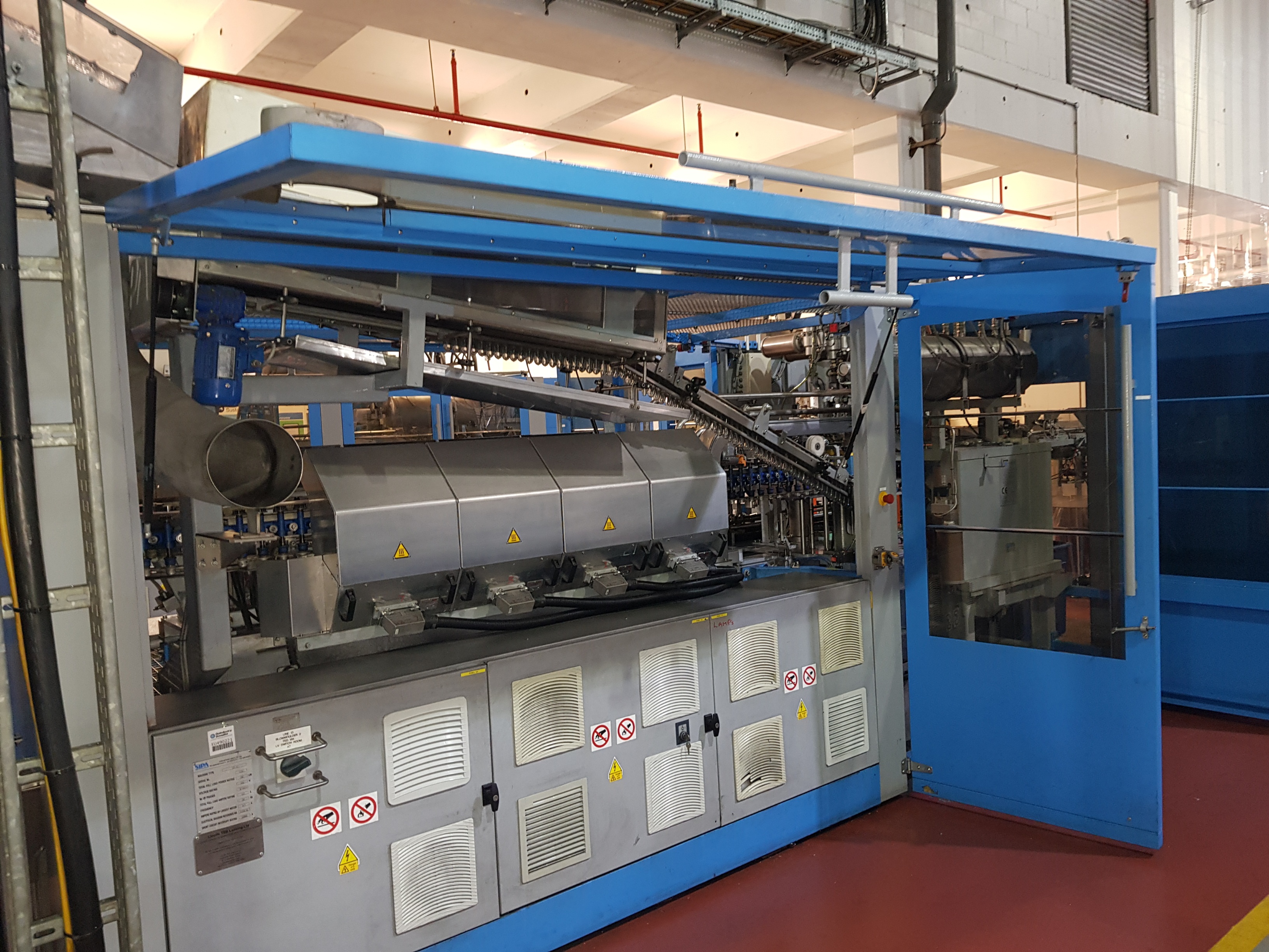 SIPA SFL6 PET Linear Stretch Blow Moulder