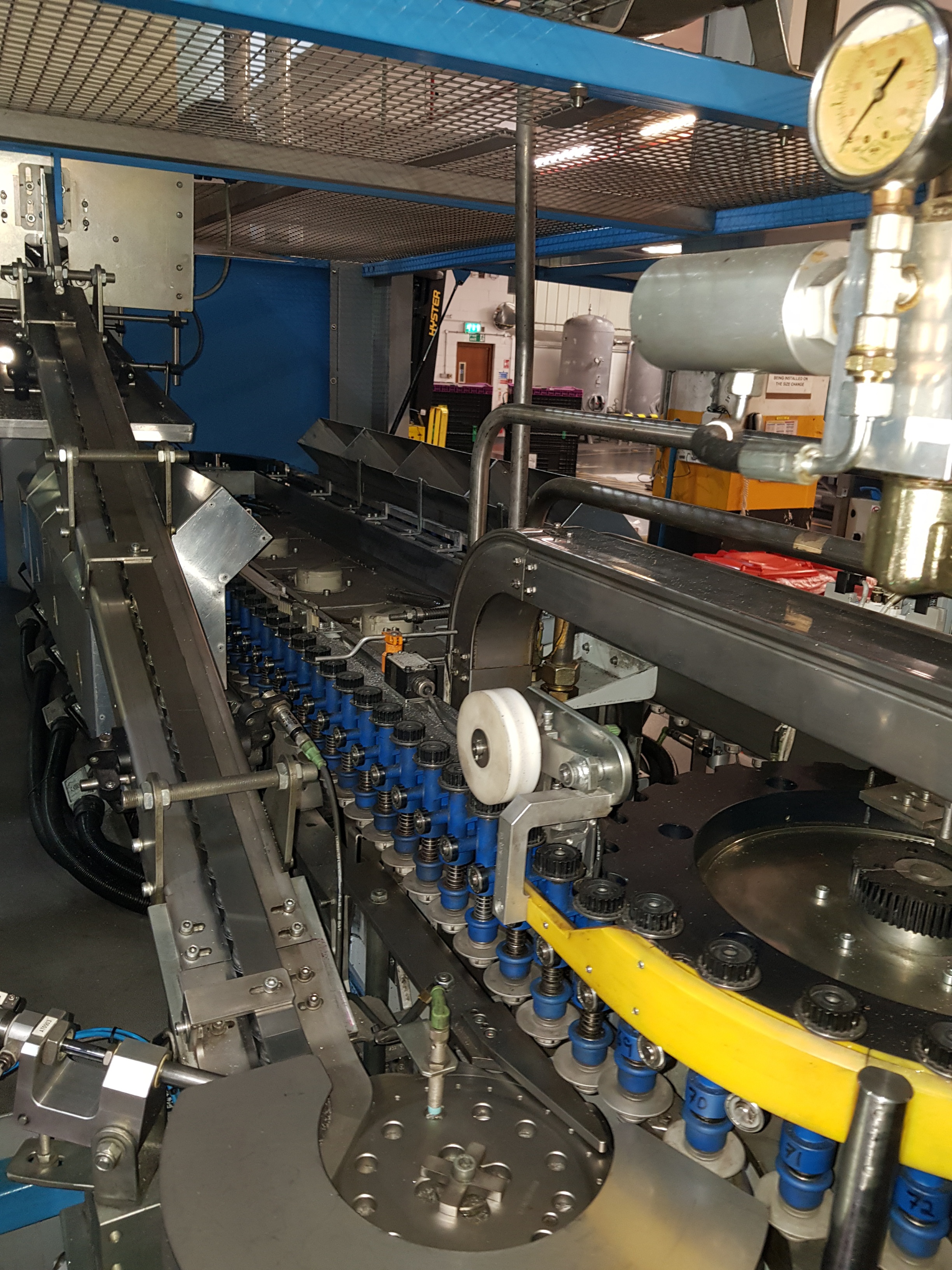 SIPA SFL6 PET Linear Stretch Blow Moulder