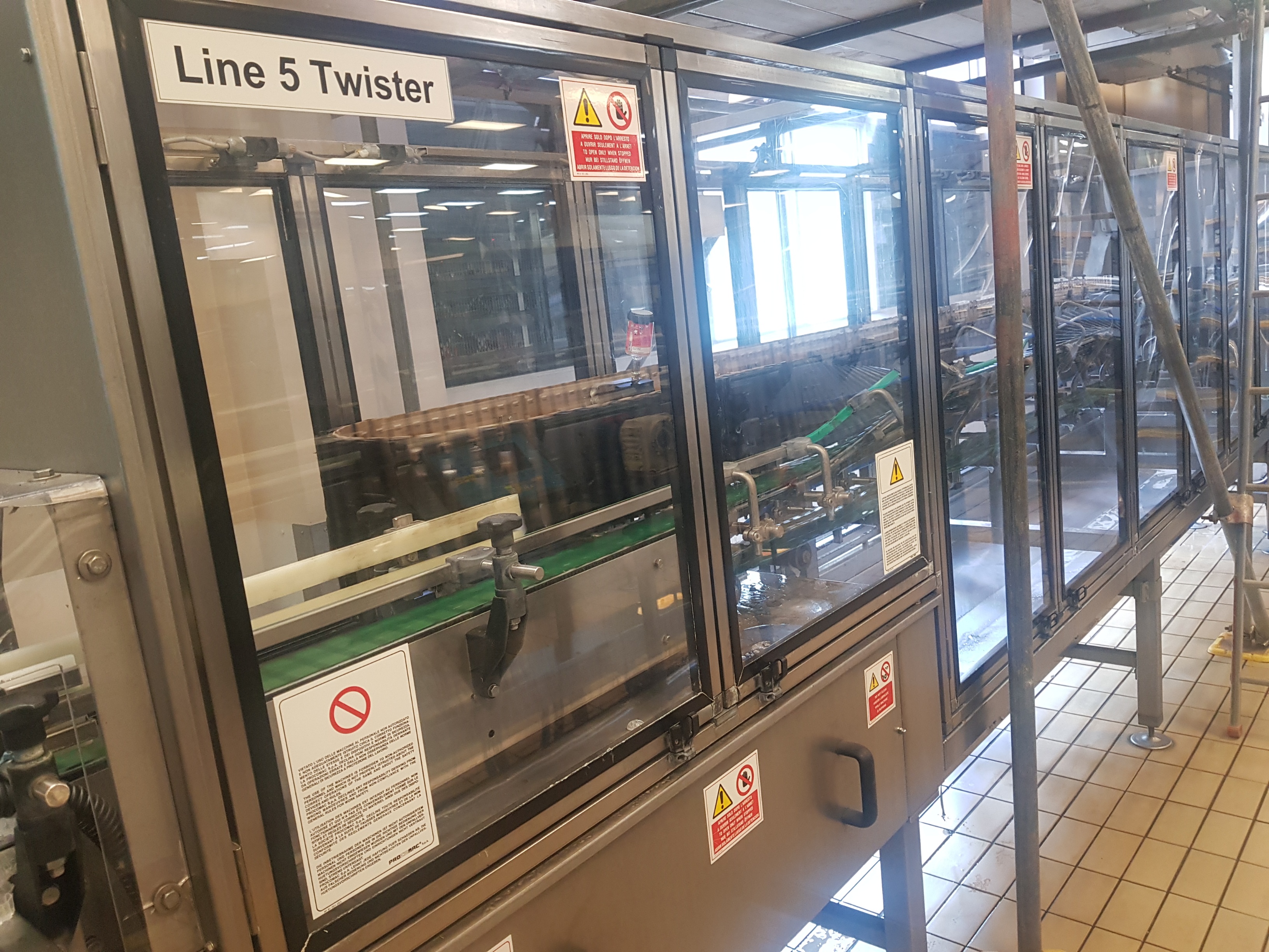 Pelacci 15200 Bottle Twister