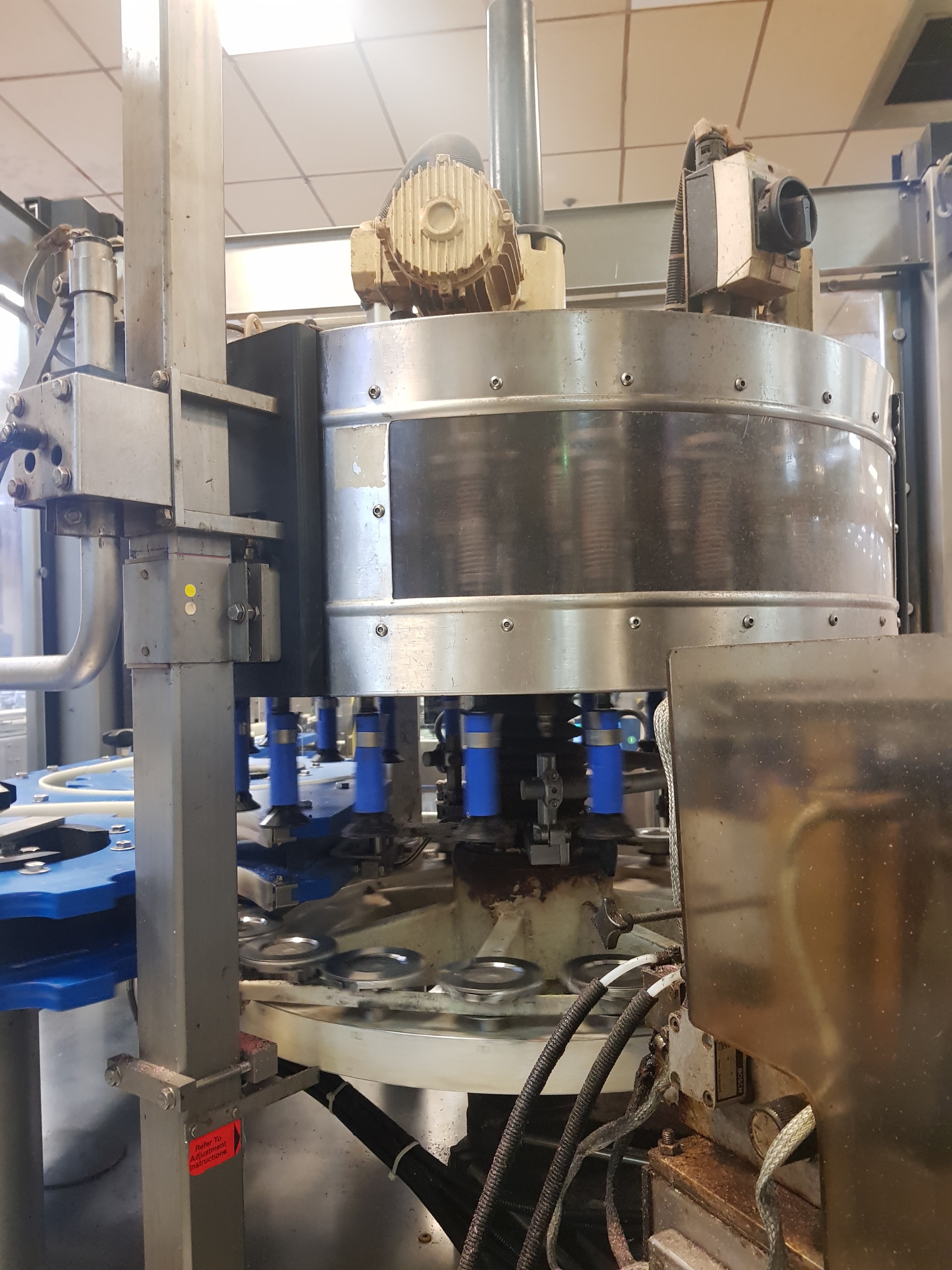 Krones Canmatic 720-21 Twin Station Labeller