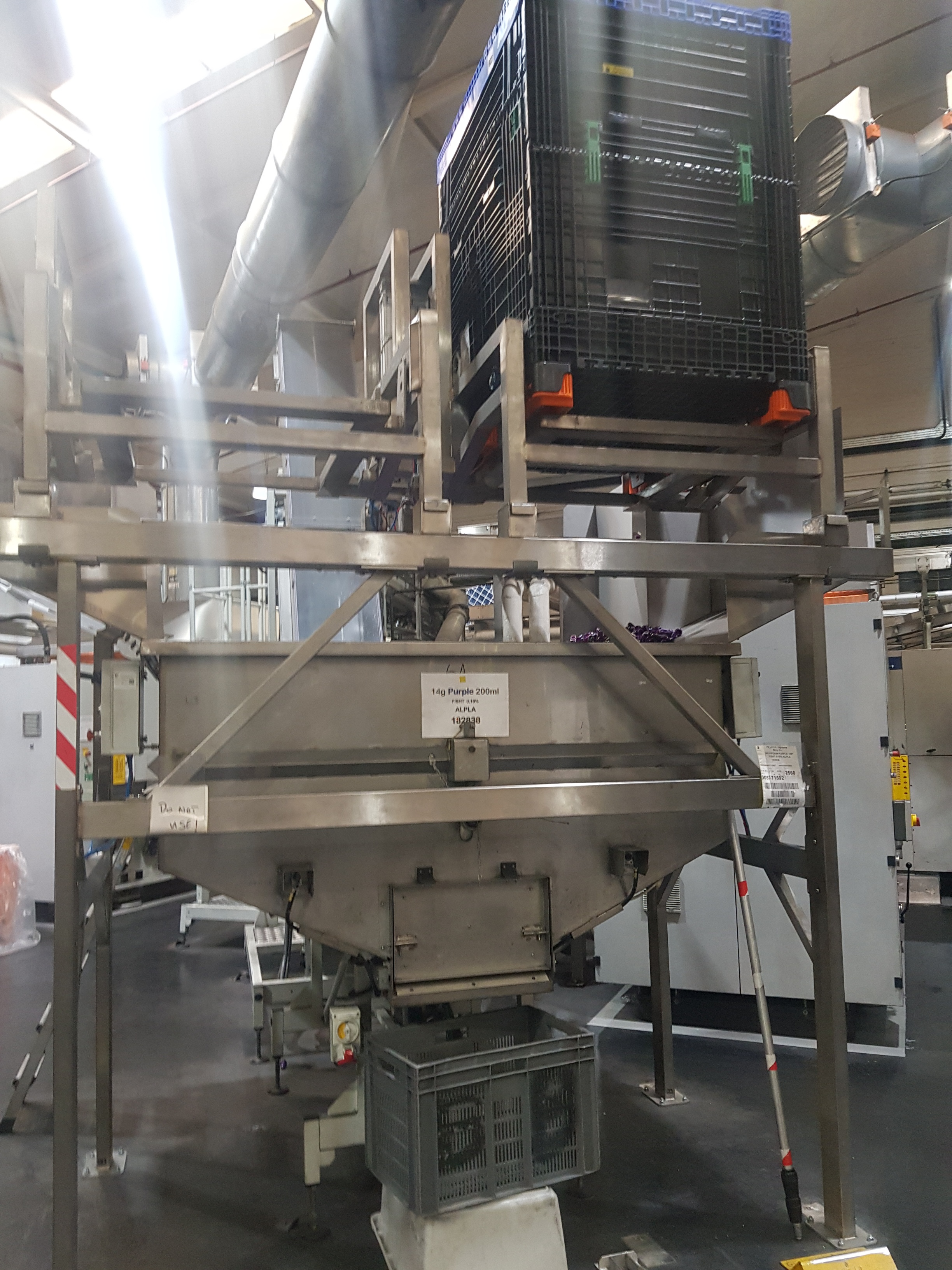 M.Tanner SBT-2213 Tipping Hopper