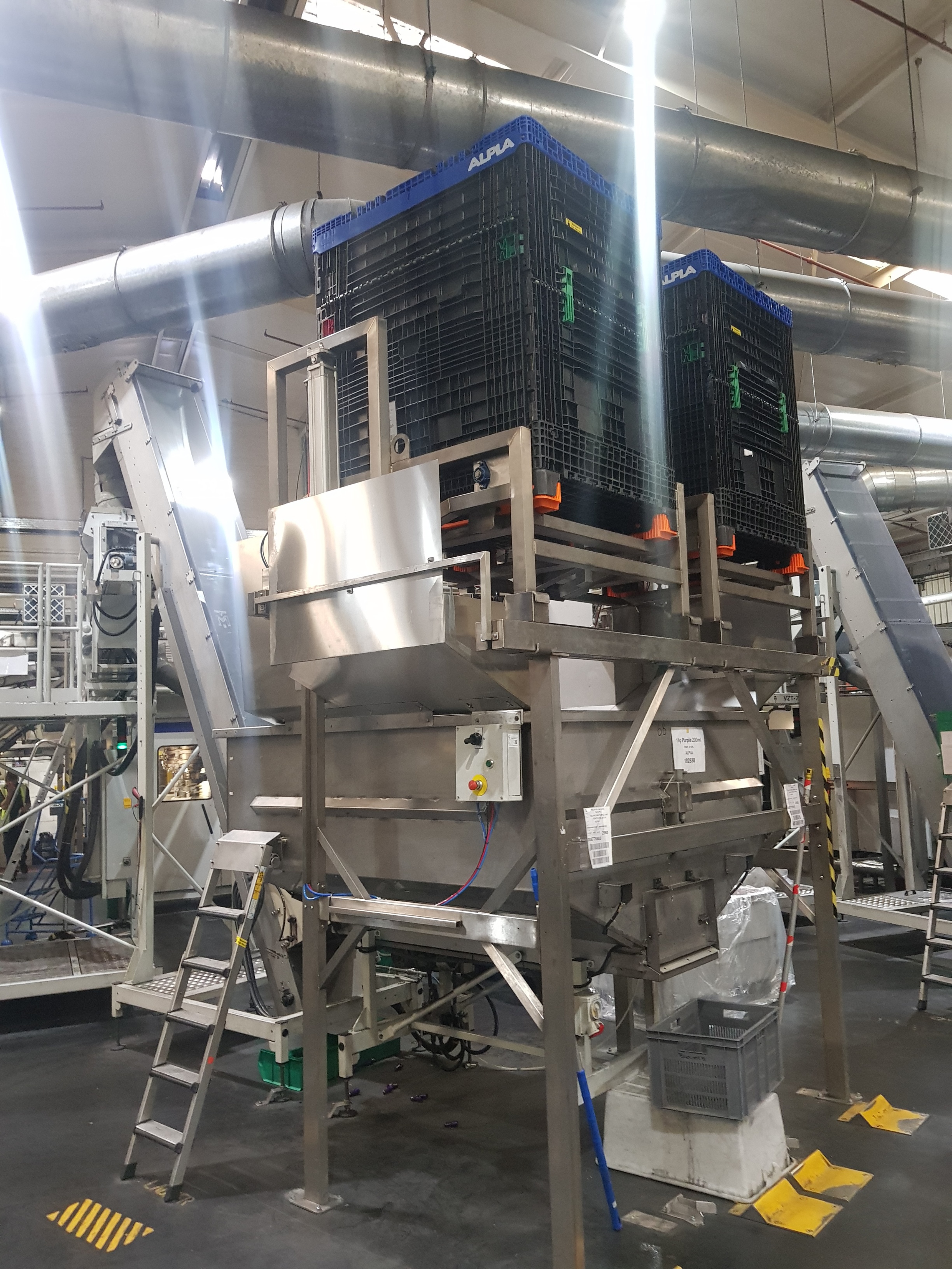 M.Tanner SBT-2213 Tipping Hopper