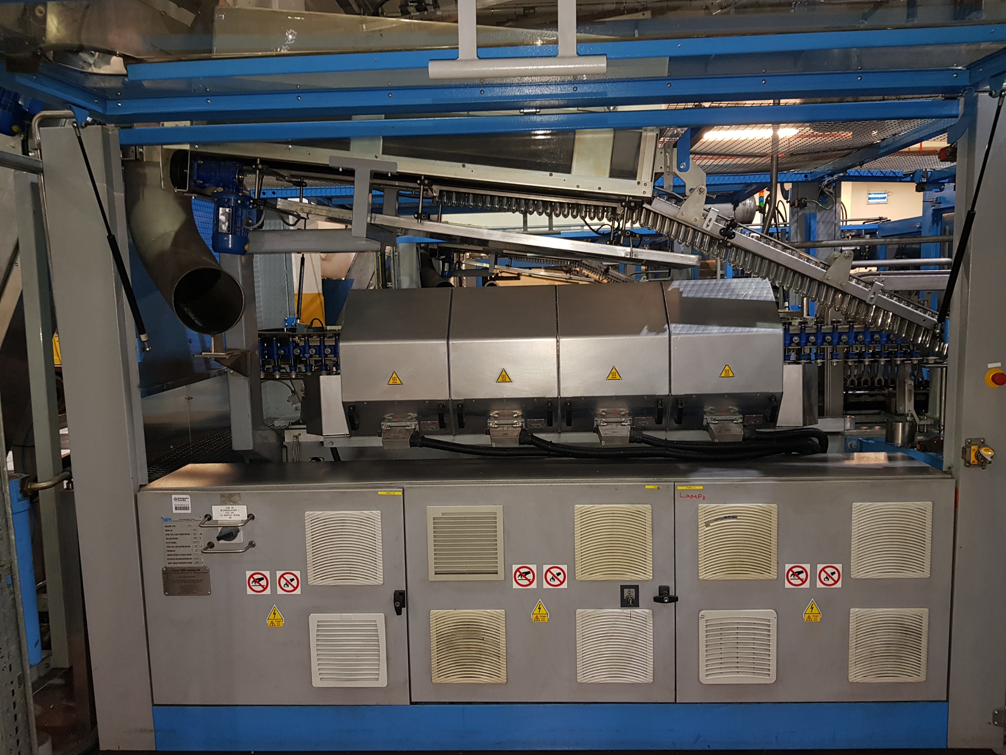 SIPA SFL6 Linear Stretch Blow Moulder