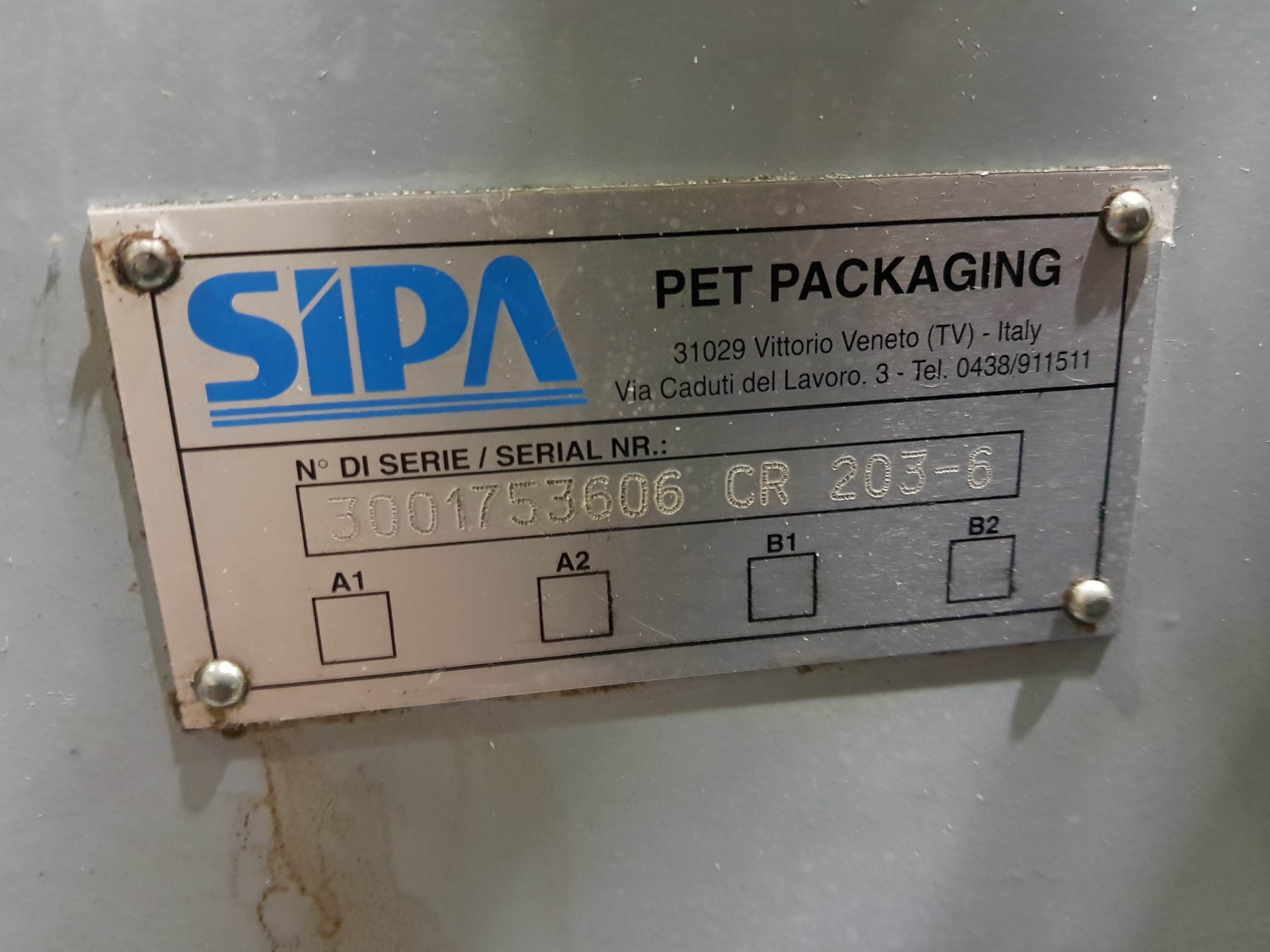 SIPA SFL6 Linear Stretch Blow Moulder