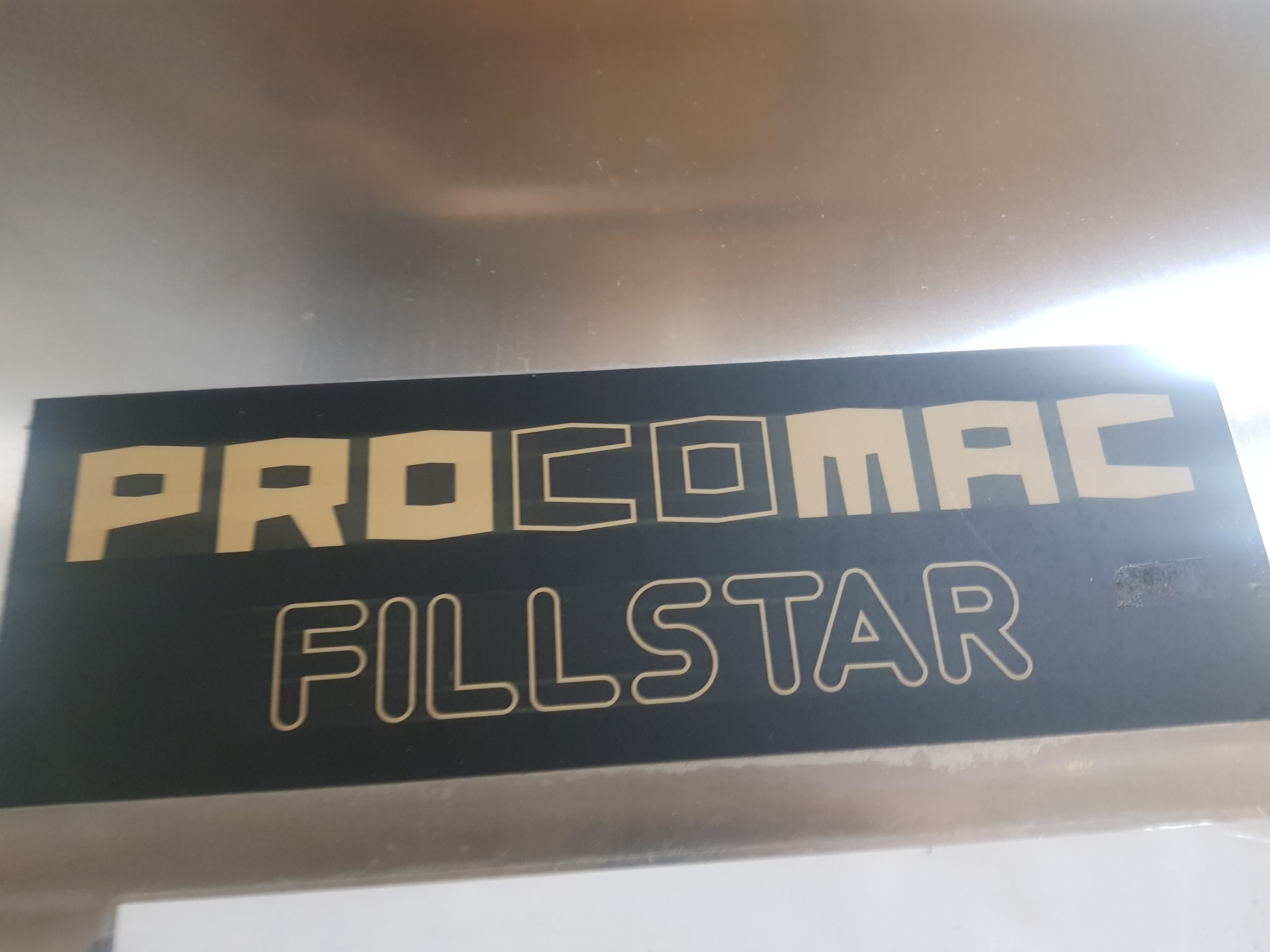 Procomac Fillstar Volumetric Filler / Capper