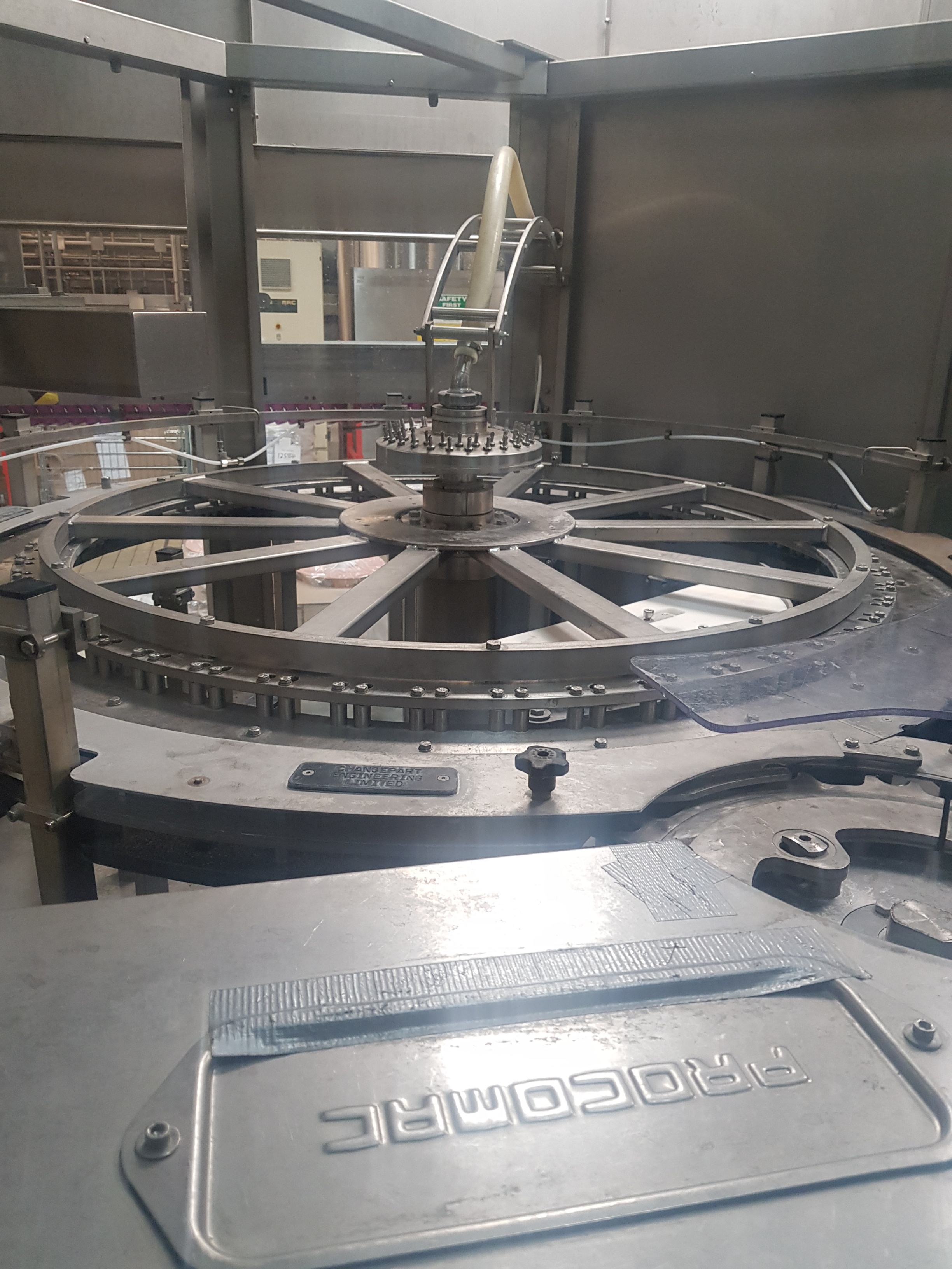 Procomac Fillstar Volumetric Filler / Capper