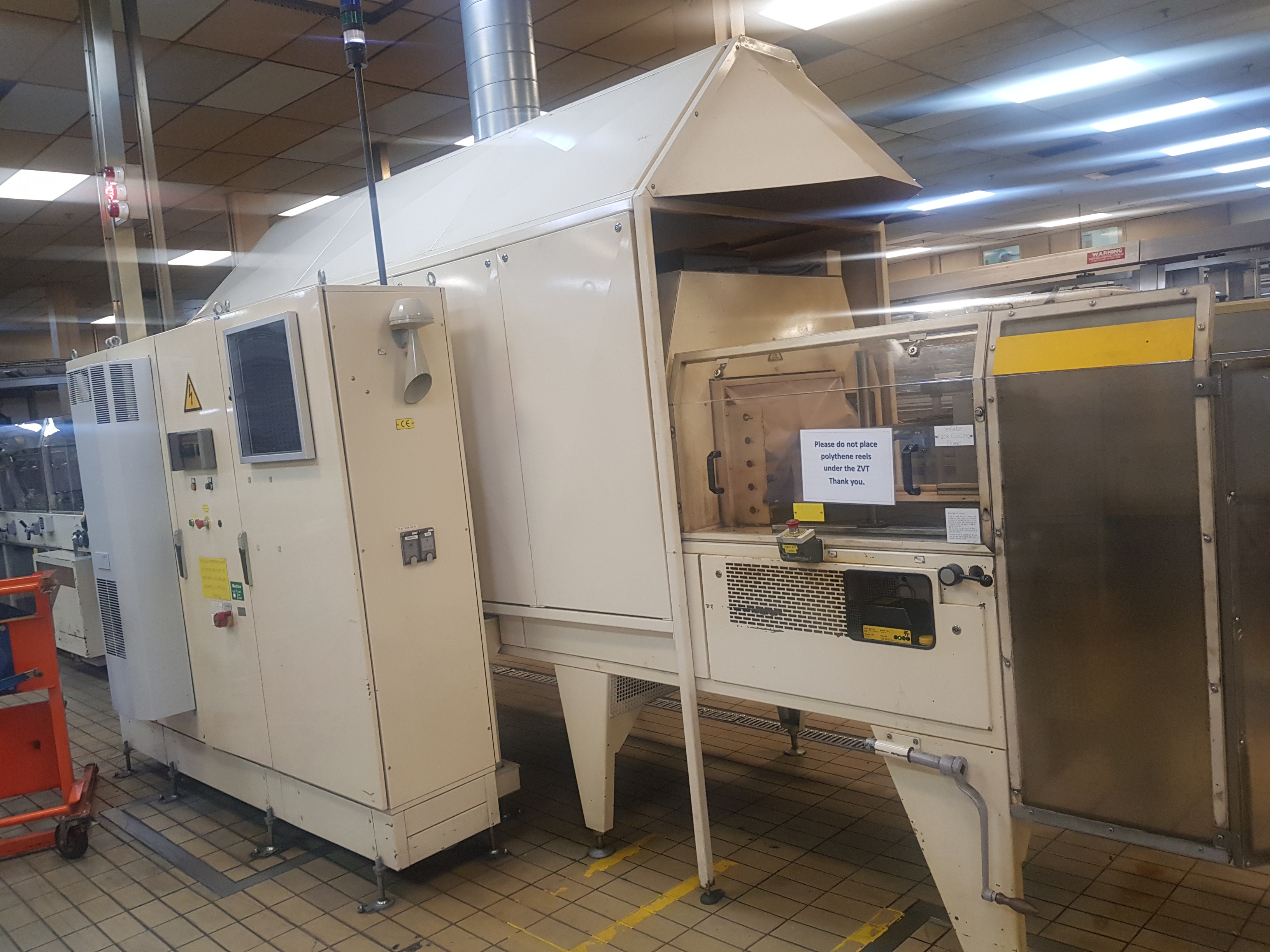 Kisters PSP-050-VC Tray Packer / Shrink Tunnel