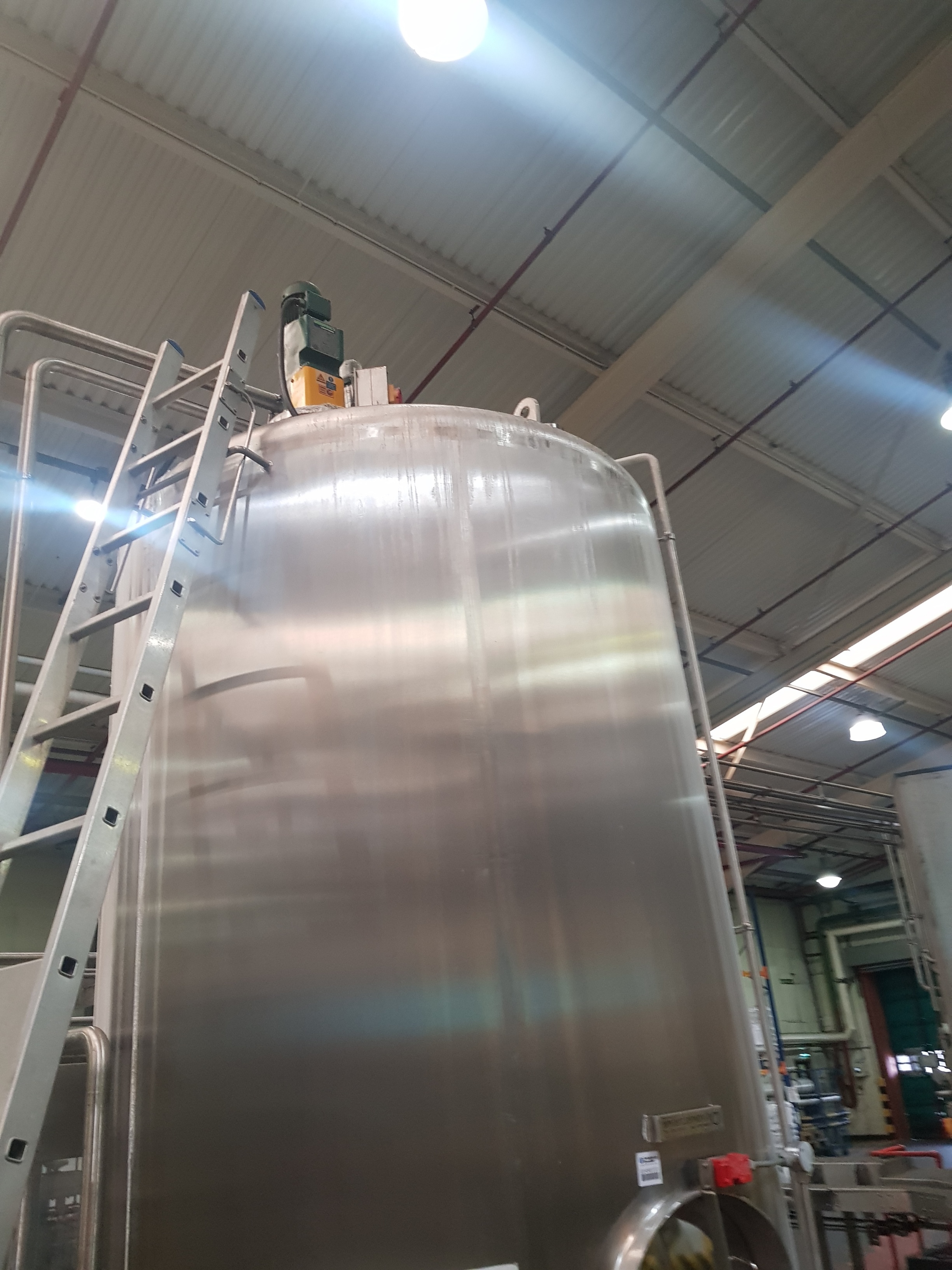 Morecroft Stainless Steel Buffer Tank