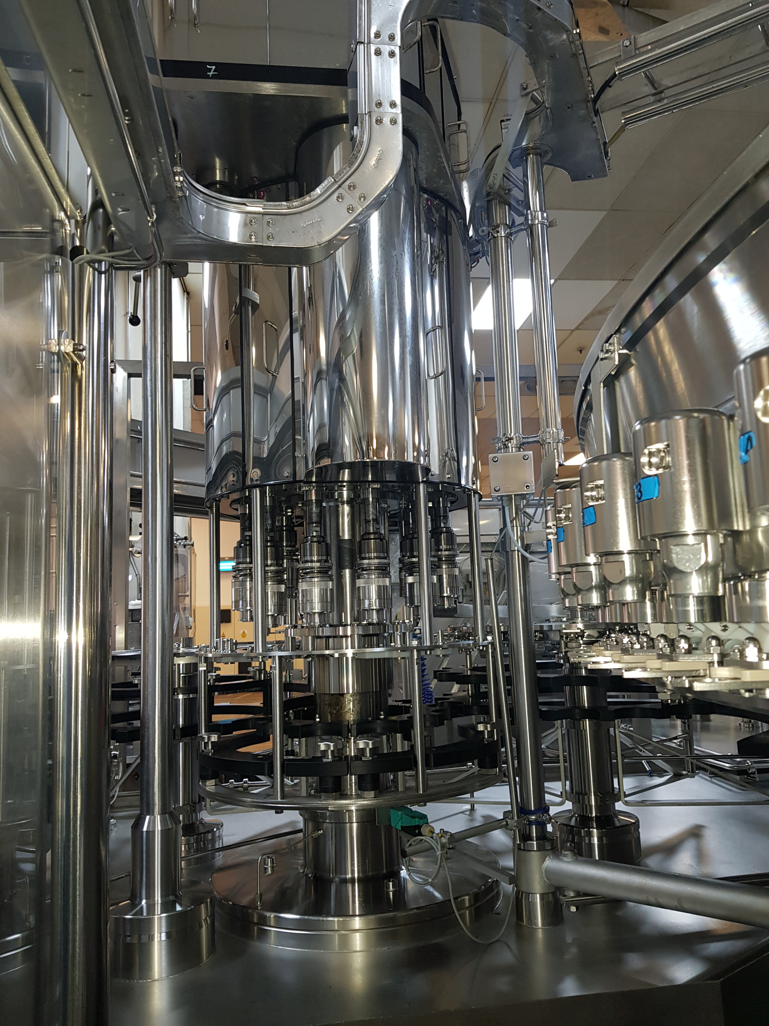 GEA Procomac Fillstar 80-Head Volumetric Filler and Rinser