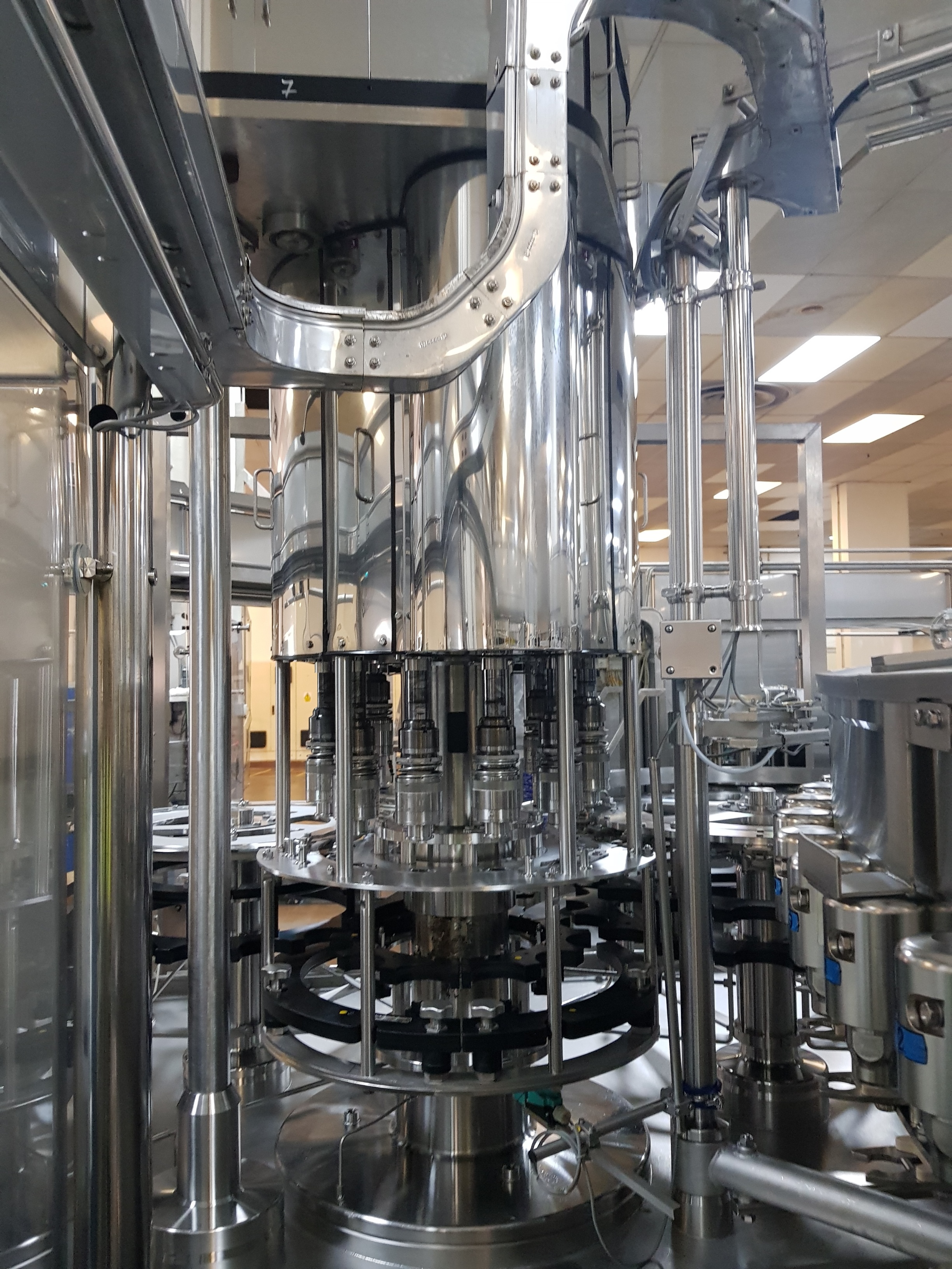 GEA Procomac Fillstar 80-Head Volumetric Filler and Rinser