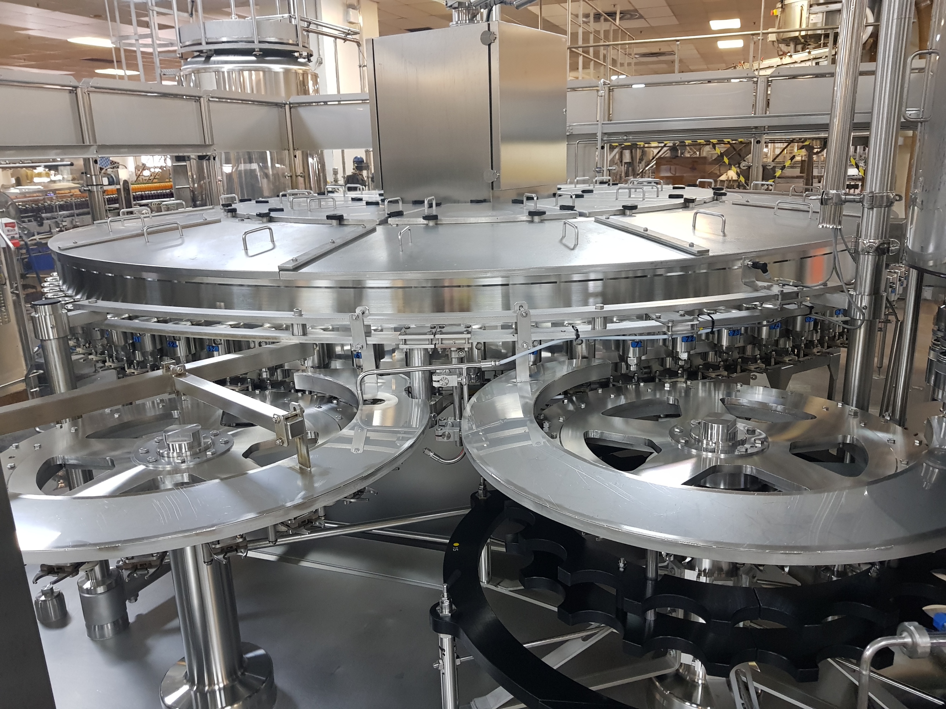 GEA Procomac Fillstar 80-Head Volumetric Filler and Rinser