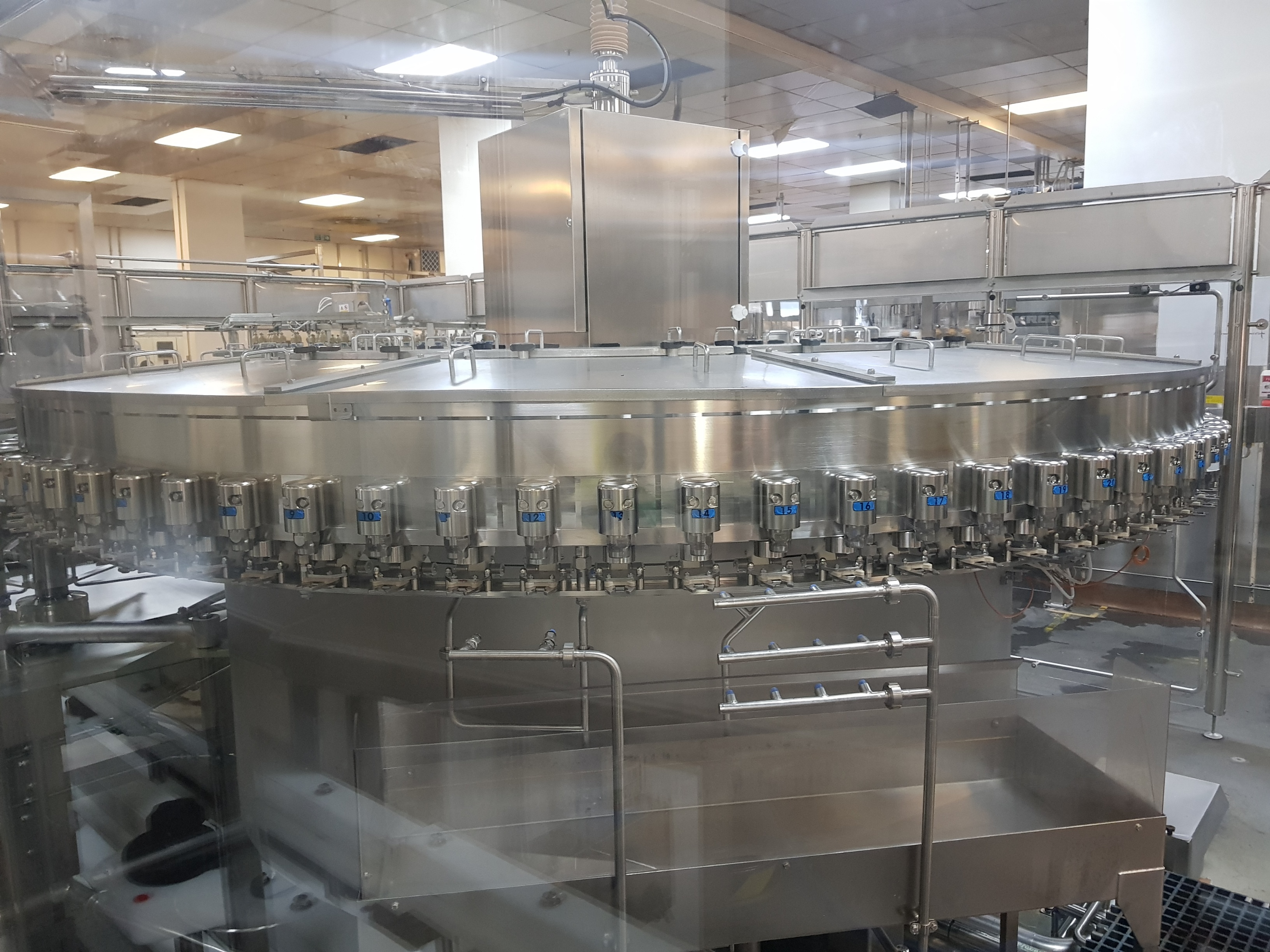 GEA Procomac Fillstar 80-Head Volumetric Filler and Rinser