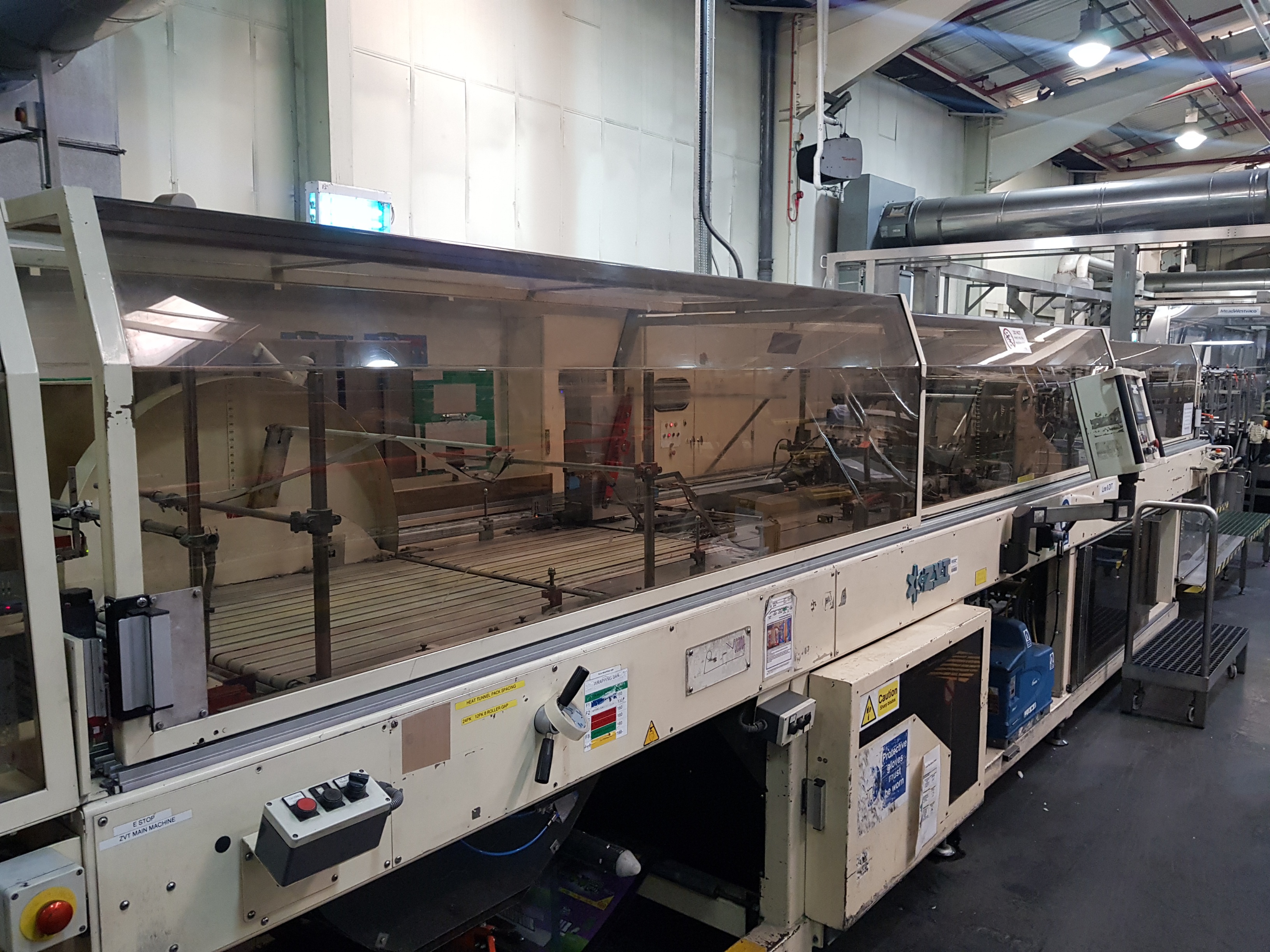 ZVT Tray Packer/Shrink Tunnel