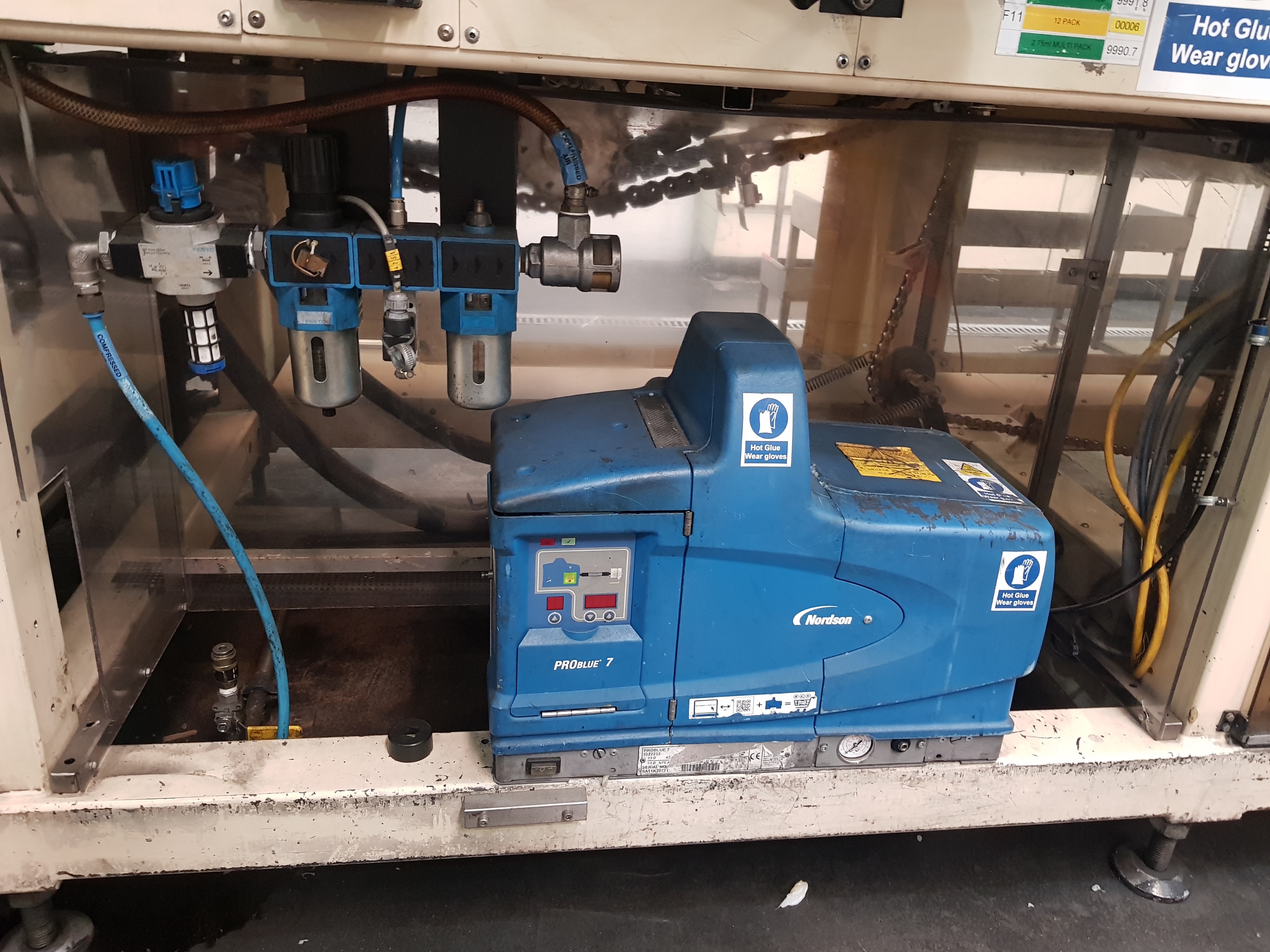 ZVT Tray Packer/Shrink Tunnel