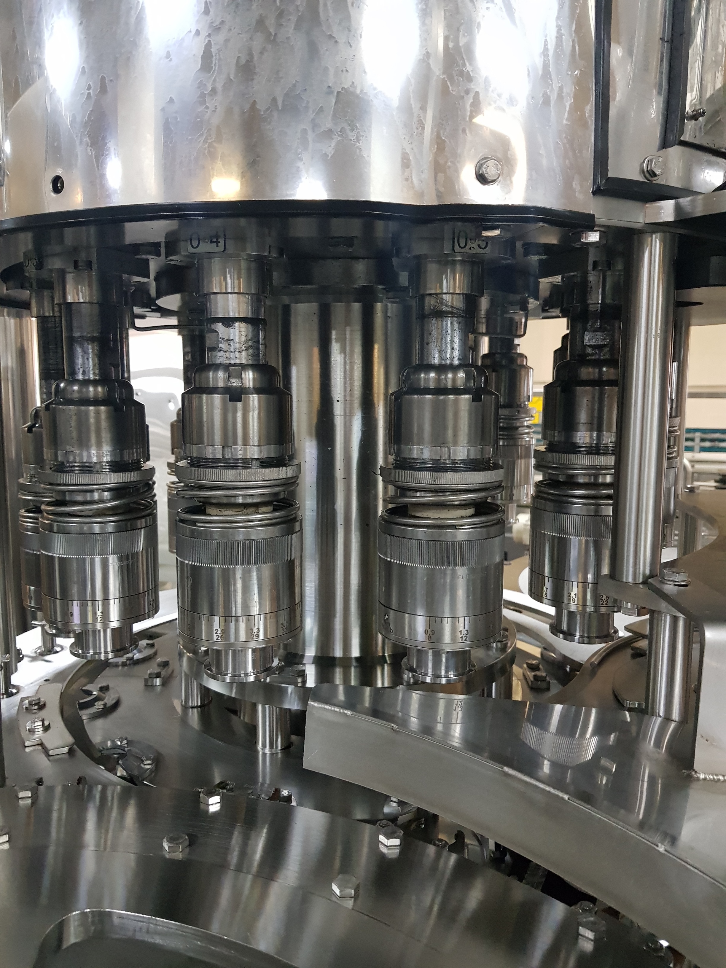 Zalkin TIZ-540N6393 12- Head Capper