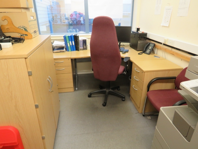 Contents of Rooms, Excluding Lotted Items and Photo Copier