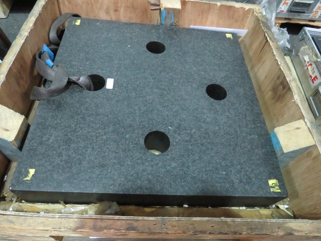 Granite Square 24" x 24"