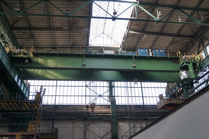 2 x Sub 63,000kg Twin Beam Overhead Travelling Gantry Crane