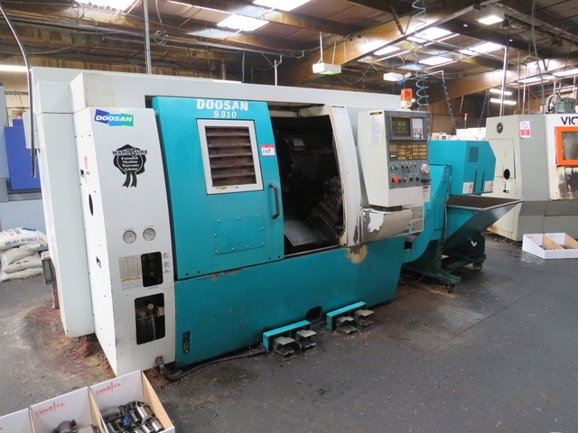 Doosan S310 CNC Lathe with Fanuc Series 21-T Control